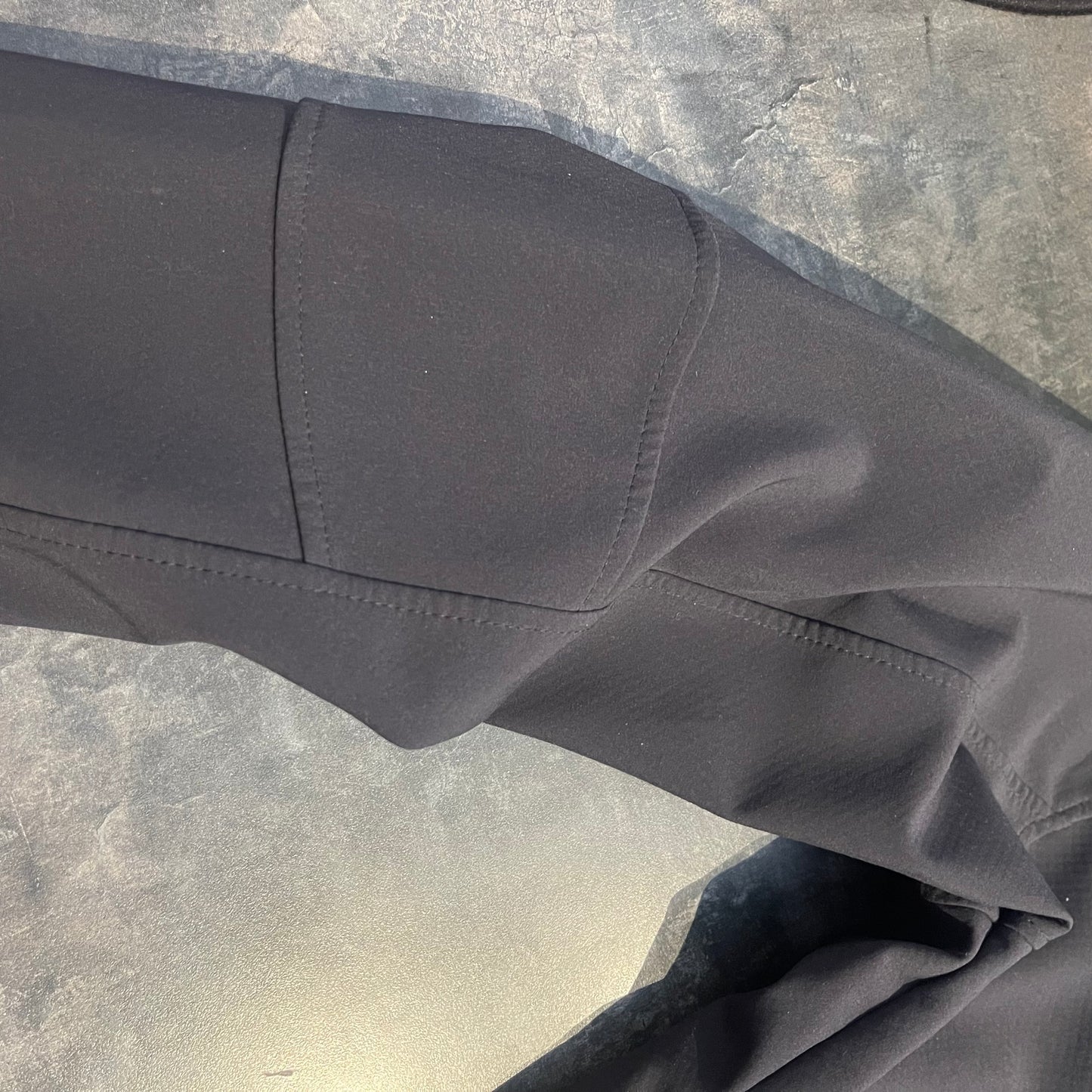 Soft Tech Jacke von Mammut (S Damen) schwarz wind- wasserabweisend