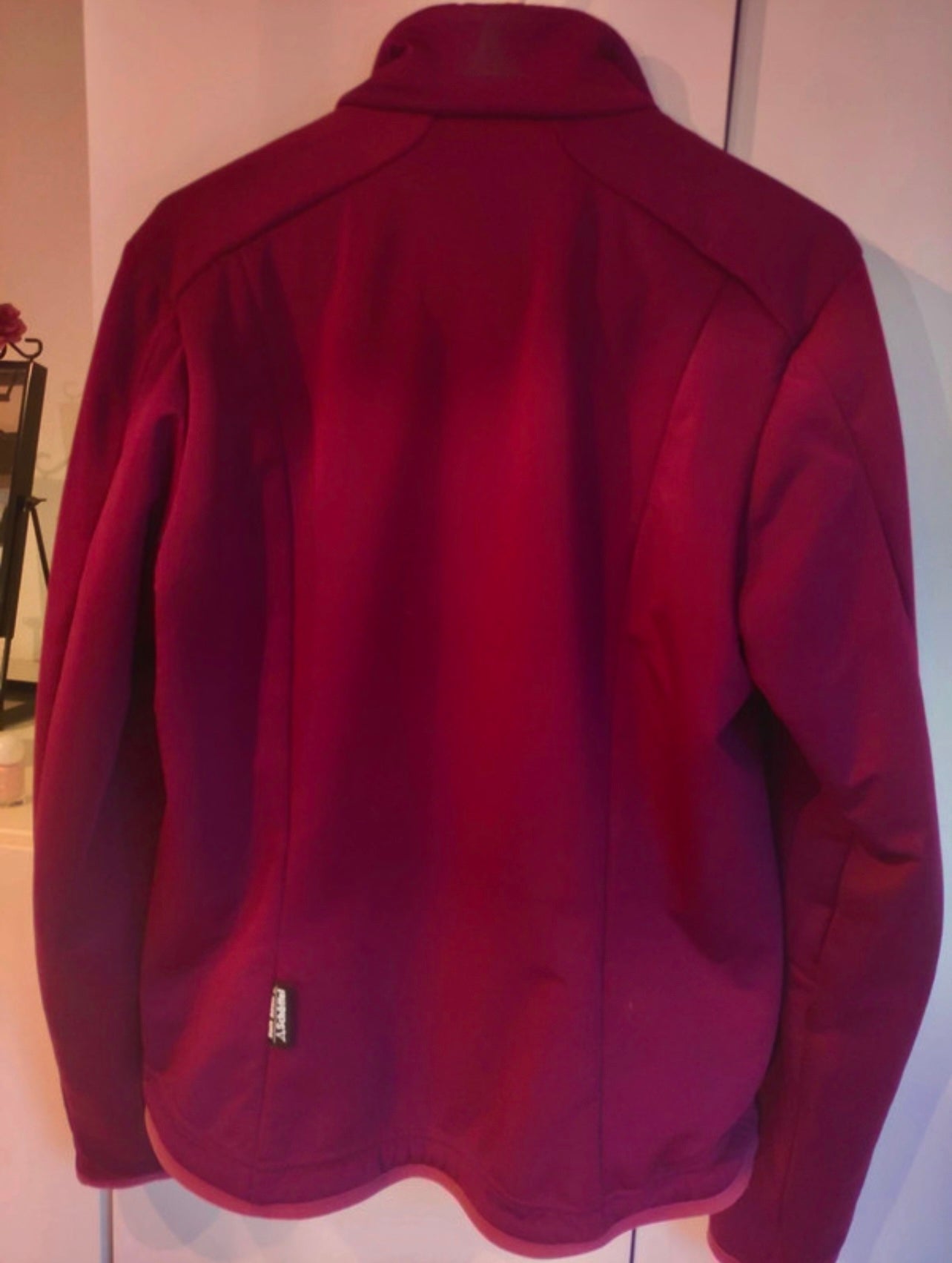 Gefütterte Softshell Jacke von Schöffel (S Damen) bordeaux / Aubergine
