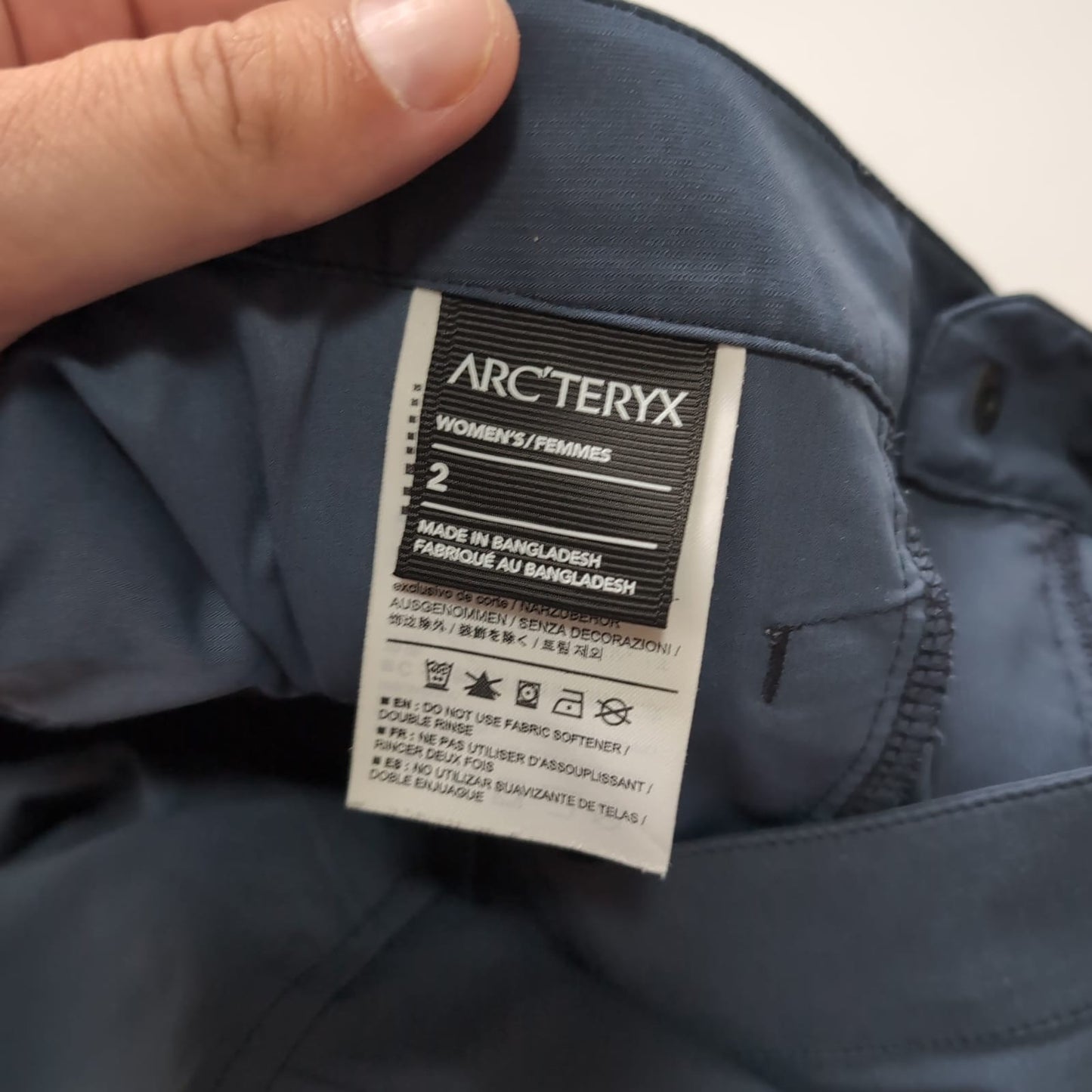 Ultraleichte Wander Hose von Arcteryx (S Damen) grau
