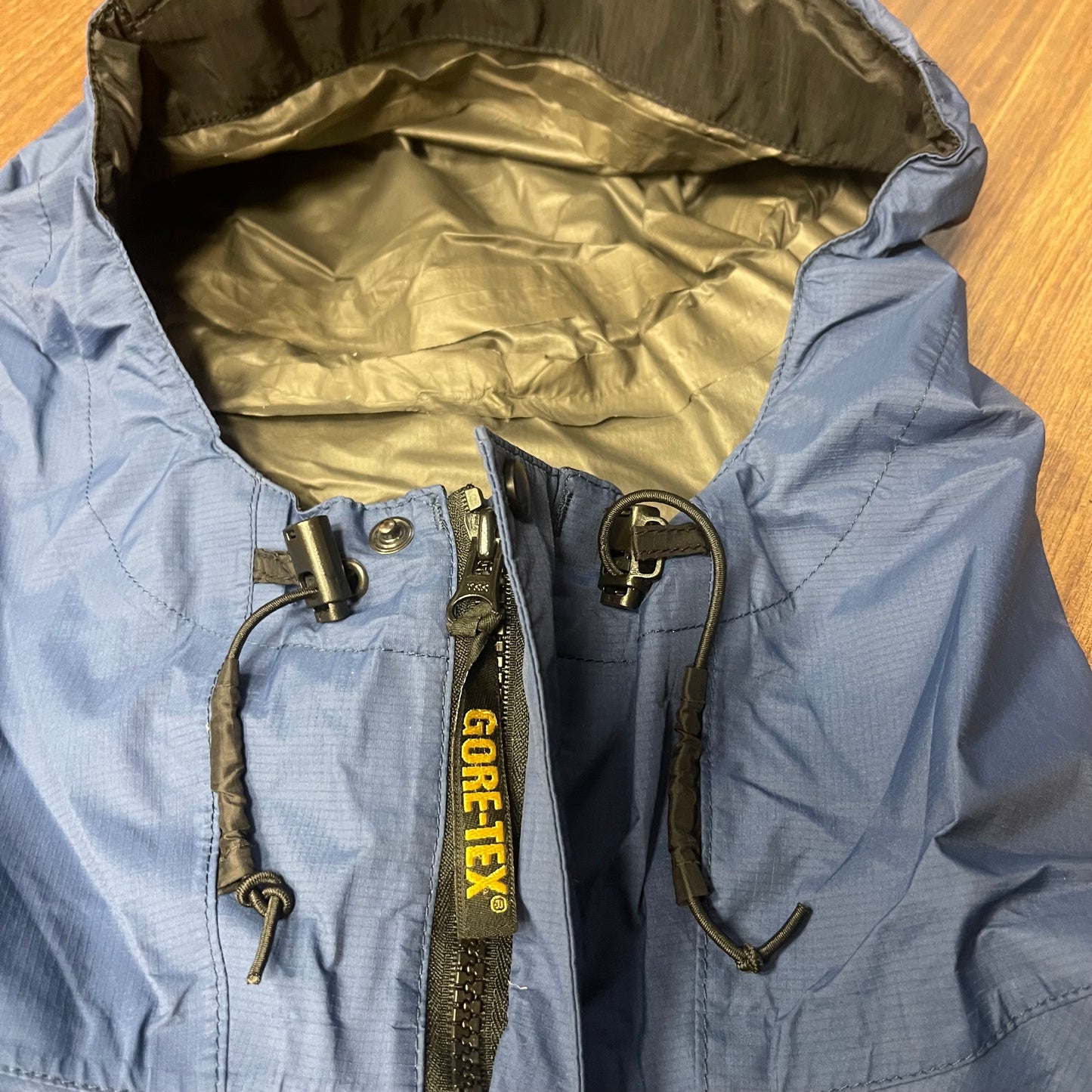 Leichte Regen Jacke von Mountain Equipment (L Herren) Gore-Tex® blau