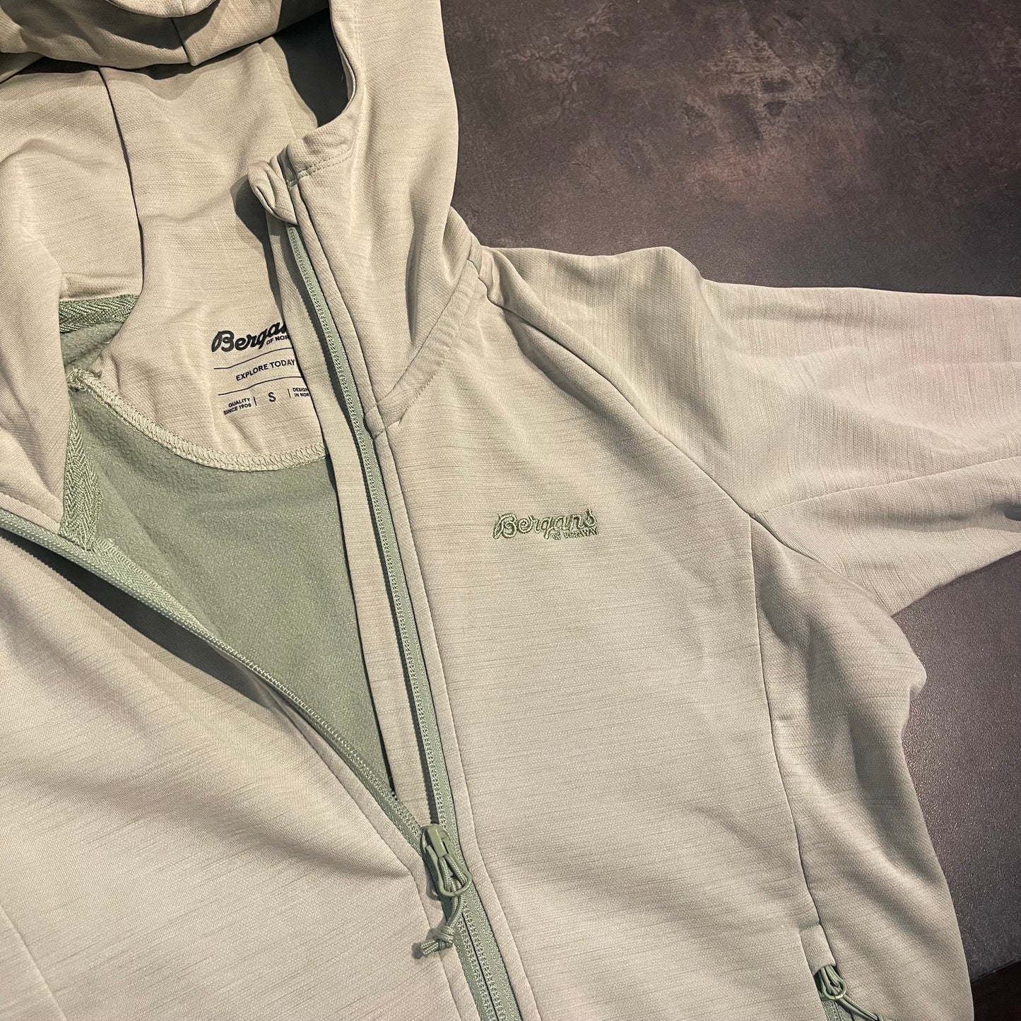 Merino Fleece Jacke Bergans of Norway (S Damen) Hoodie hellgrün