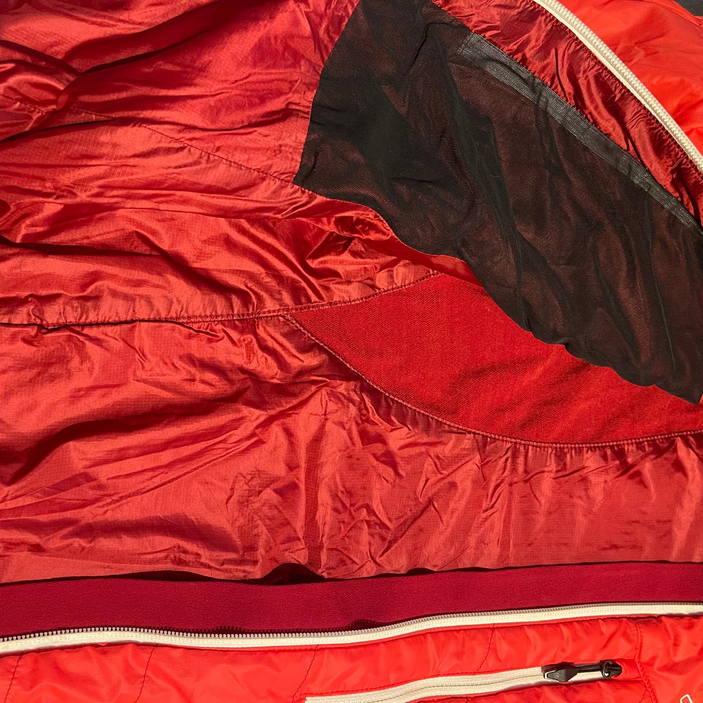 Wolle / Daunen Jacke von Ortovox (S Damen) rosa mit Kapuze