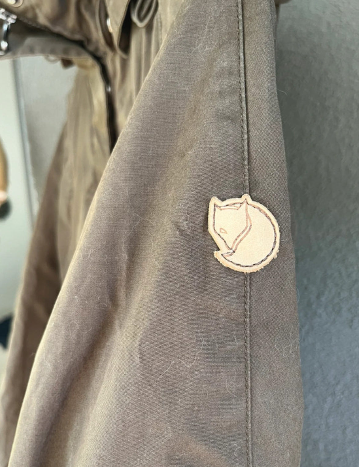 Gefütterte Jacke von Fjällräven (XS Damen) Winter Parka G-1000 braun