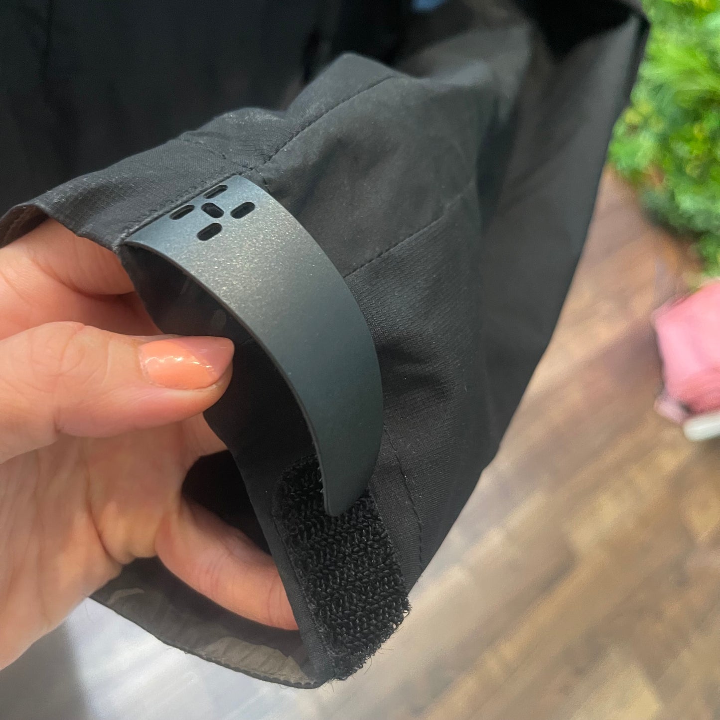 Waterproof Jacke von Haglöfs (L / XL Damen) schwarz