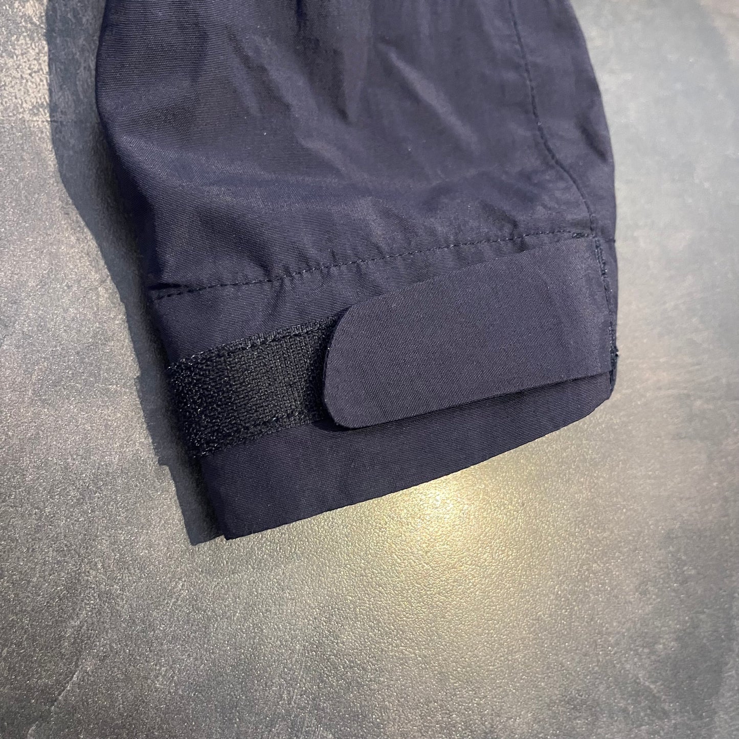 Regen Jacke von Vaude (M Damen) dunkelblau Hardshell