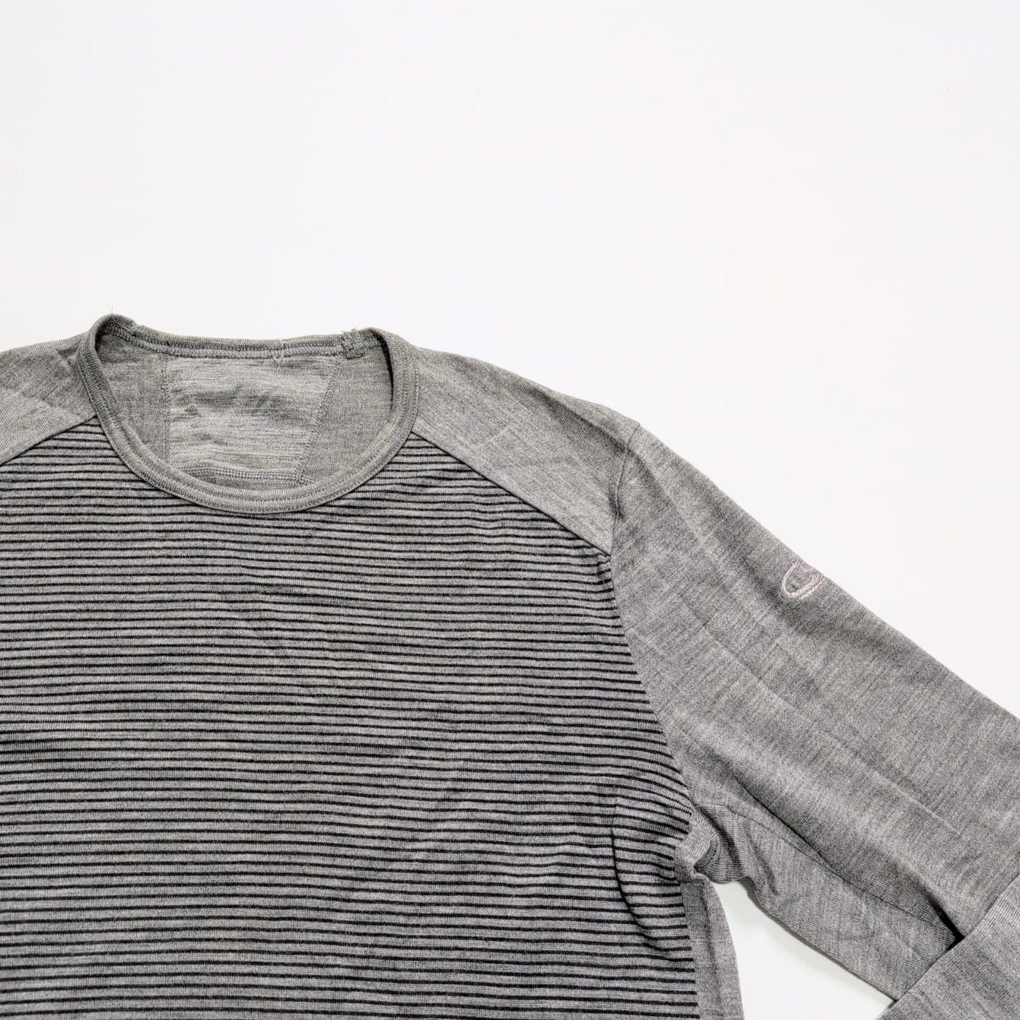 Longsleeve von Icebreaker Merino 260 (L Herren) grau gestreift