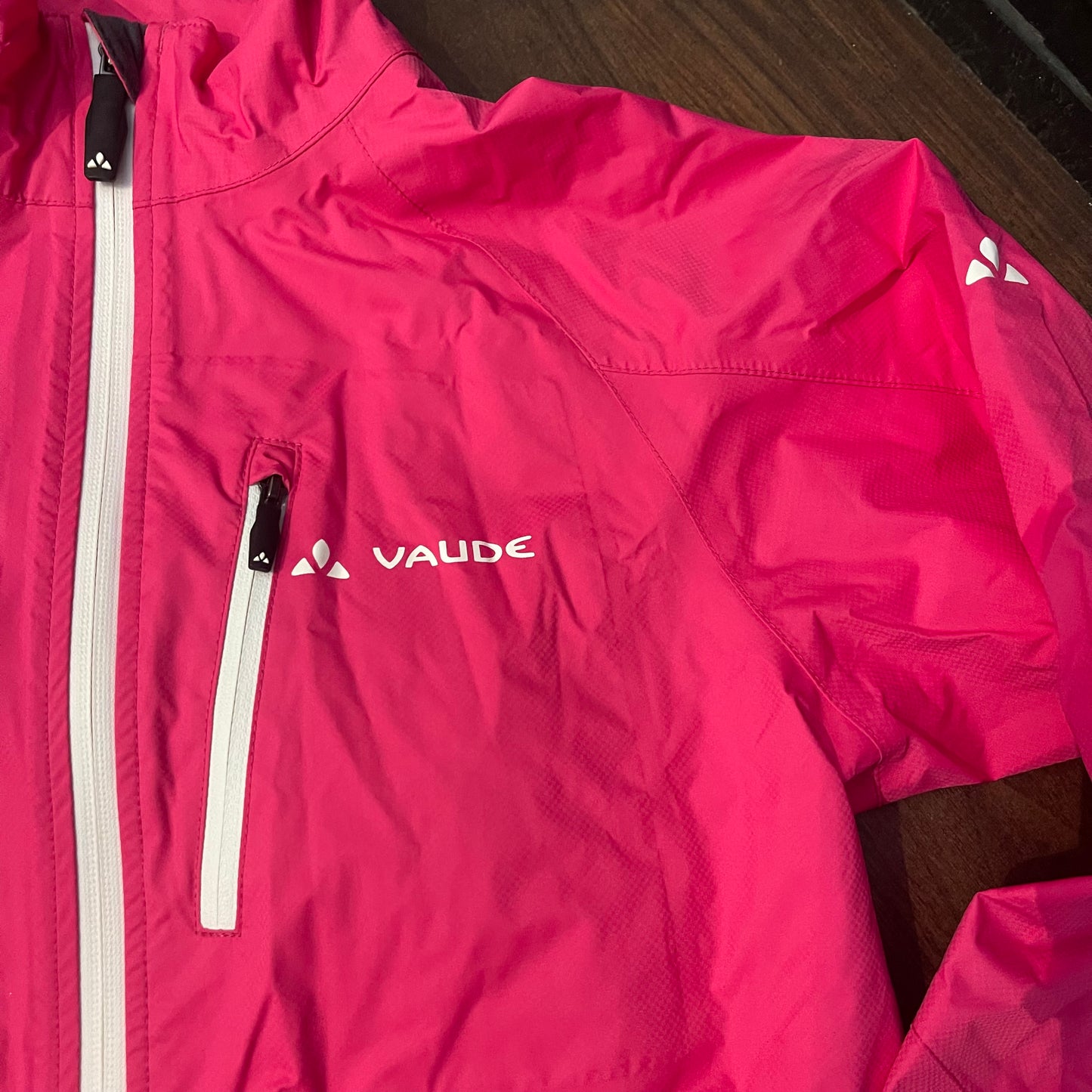 Rad Regen Jacke von Vaude (M Damen) Hardshell pink