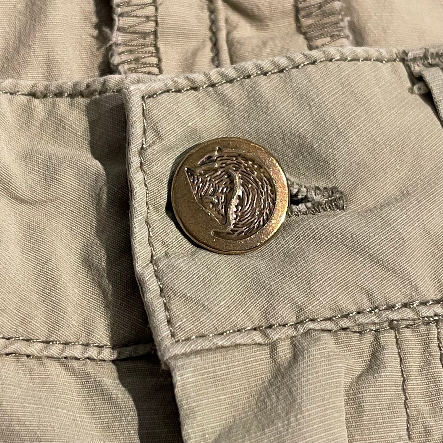 Kurze Trekking Hose von Fjällräven (XS Damen) Shorts beige