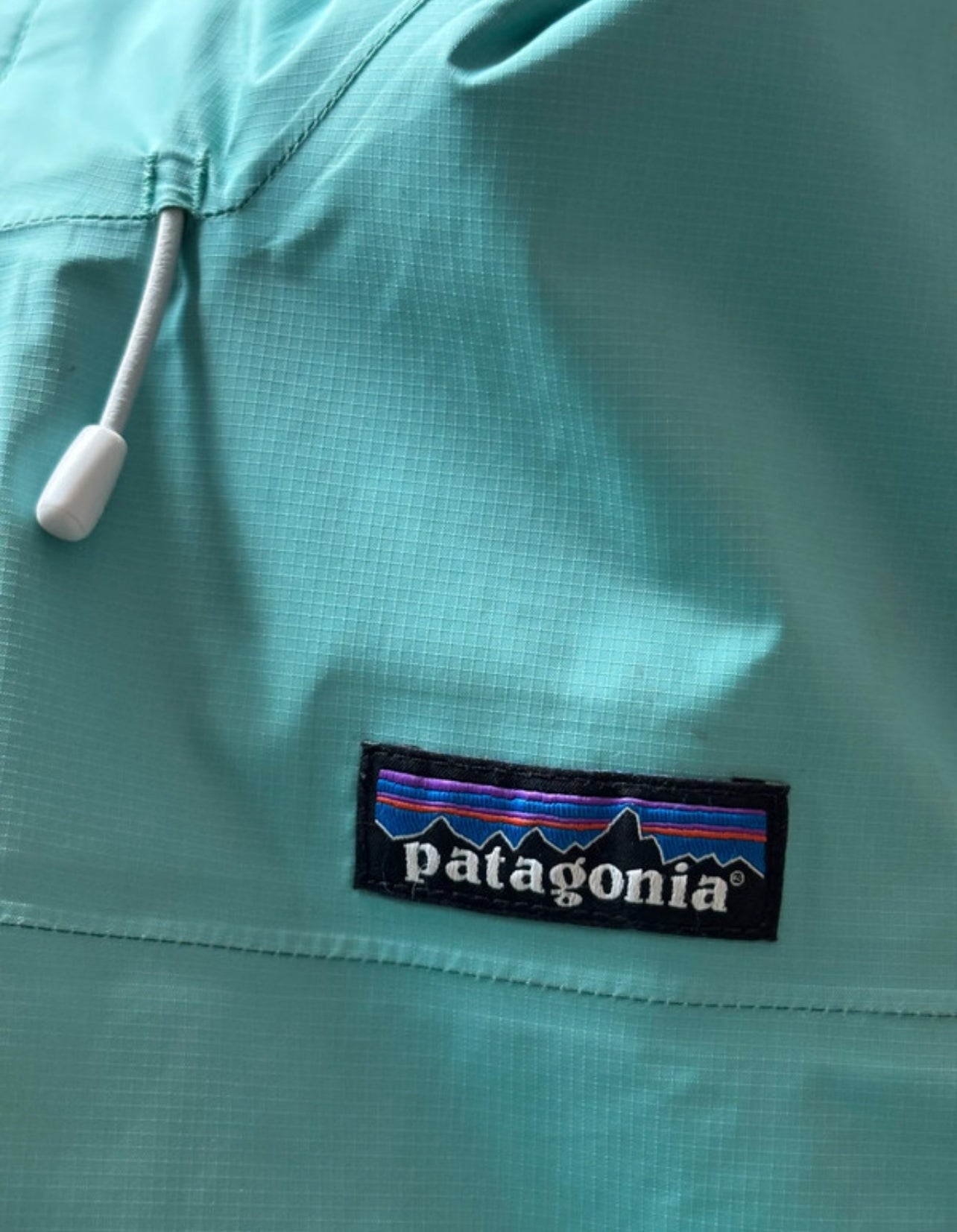 Hardshell Jacke von Patagonia (S Damen) Regenjacke türkis-blau