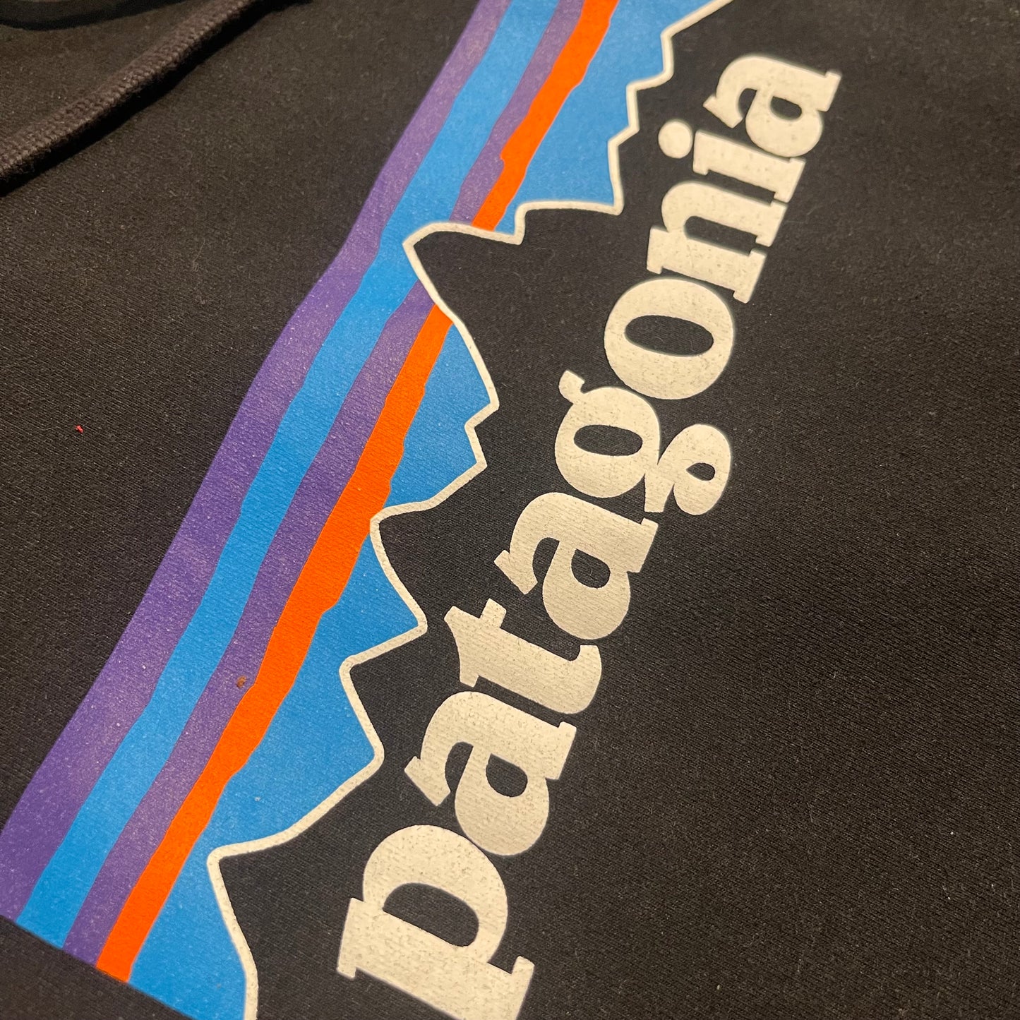Patagonia Uprisal Hoodie (M Unisex) Bio-Baumwolle Brustlogo schwarz