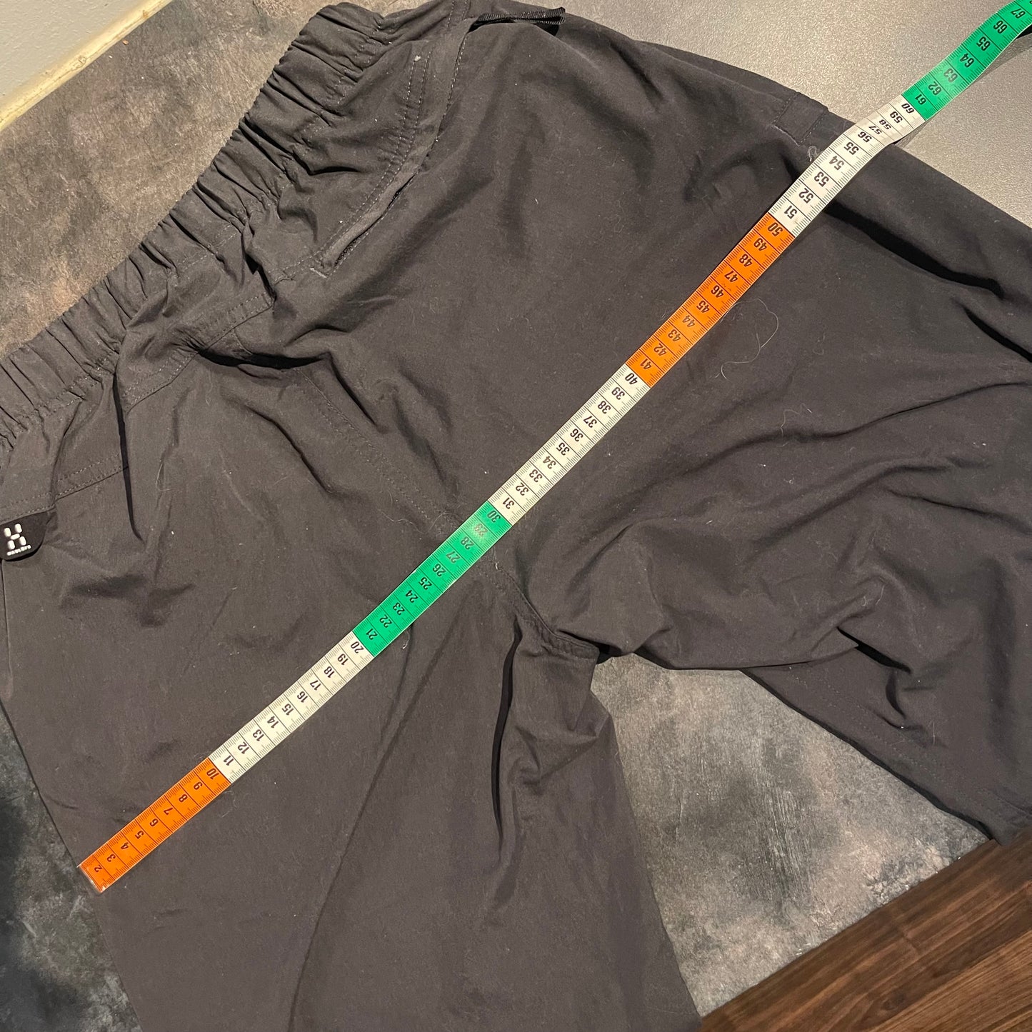 Leichte Trekking- Hose von Haglöfs (M Damen) schwarz