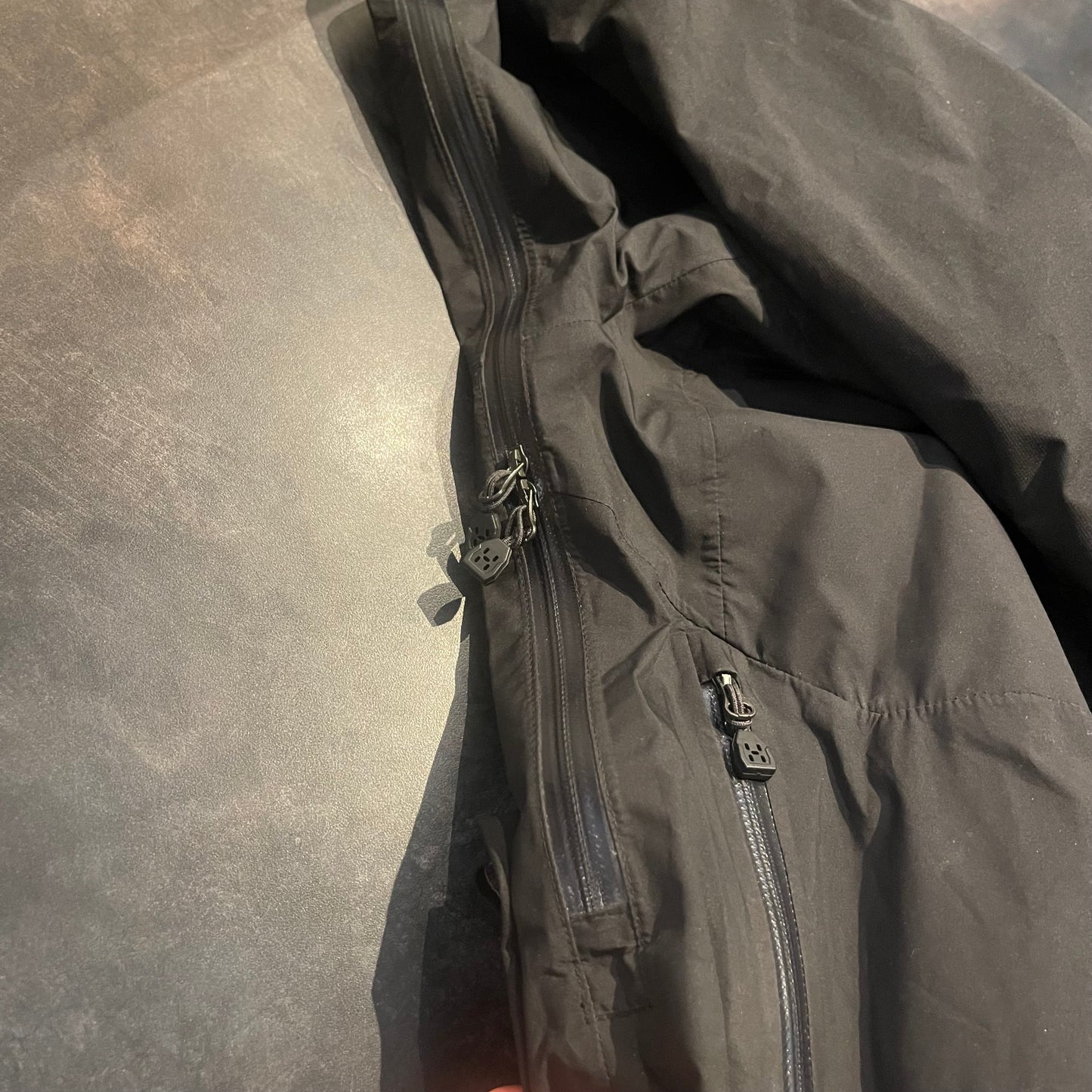 Waterproof Jacke von Haglöfs (L / XL Damen) schwarz