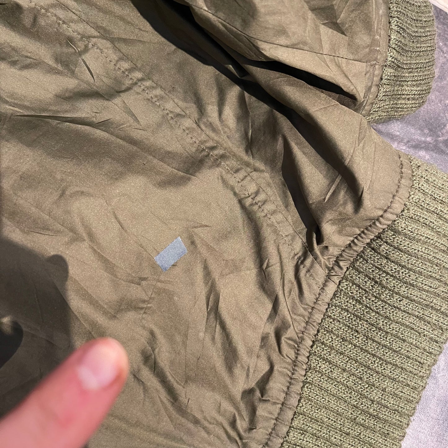 Patagonia Jacke (XL Herren / XXL Damen) Bomber gefüttert khaki