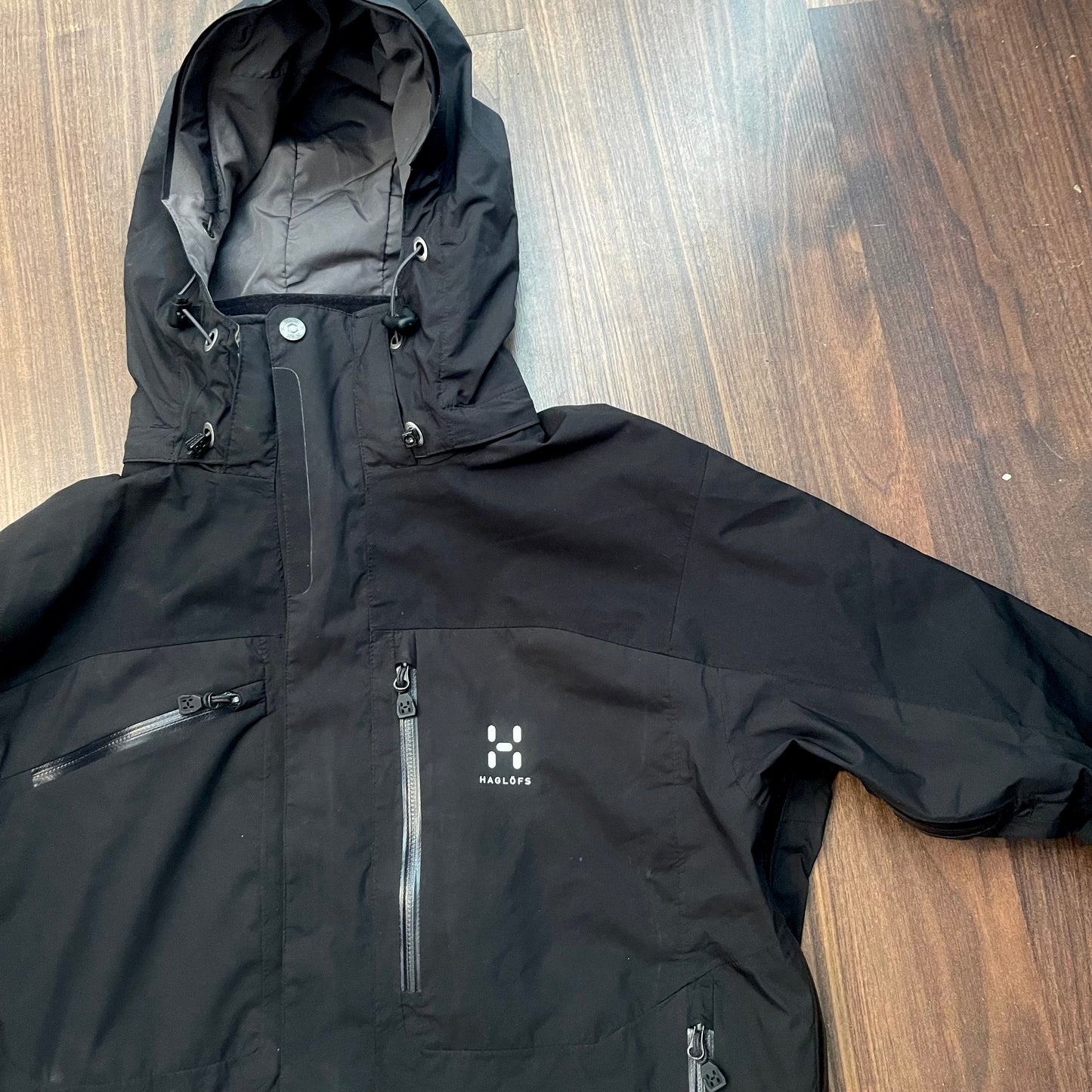 Waterproof Jacke von Haglöfs (L / XL Damen) schwarz