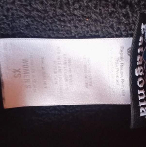 Patagonia Fleece Pullover (XS Damen) Better Sweater schwarz