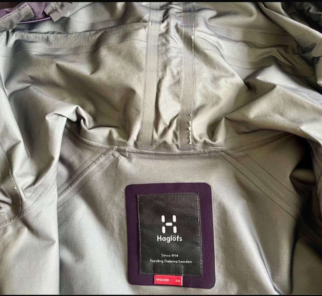 Hardshell Jacke von Haglöfs (XS Damen) Goretex lila