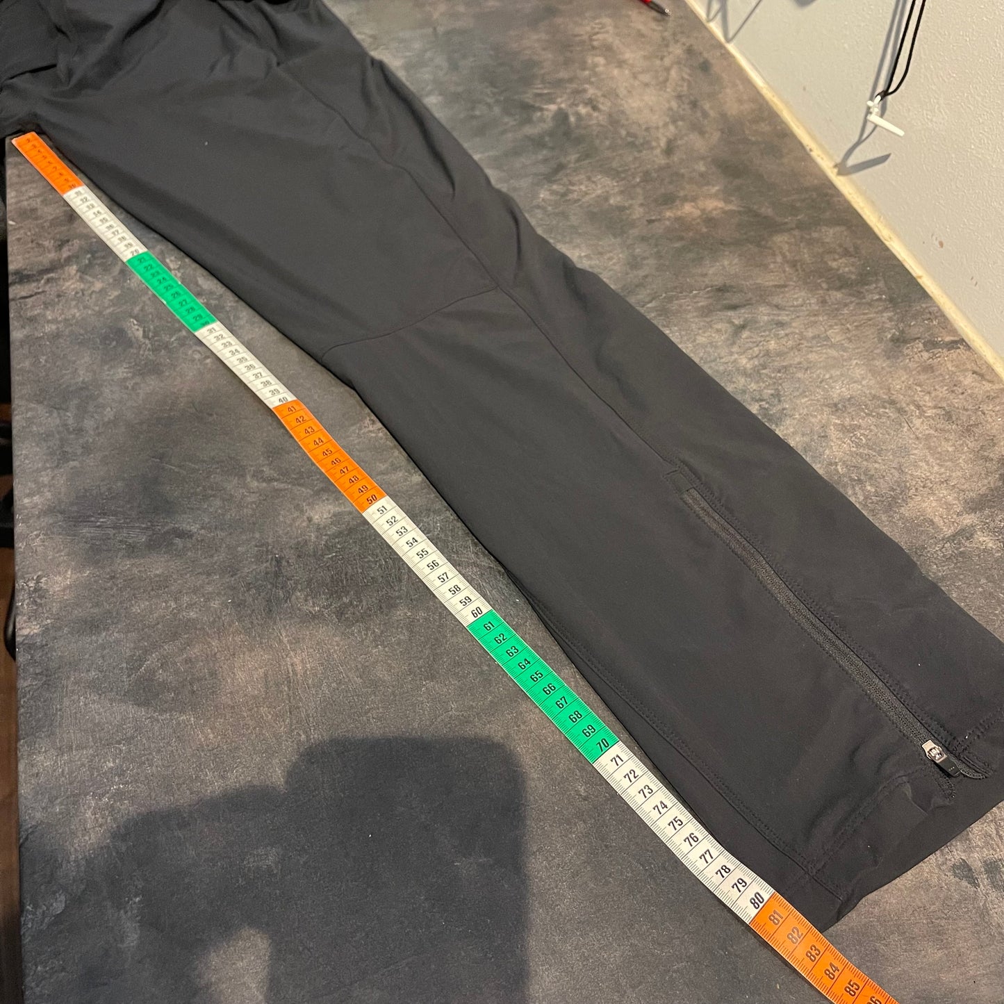 Leichte Trekking- Hose von Haglöfs (S Damen) elastisch schwarz