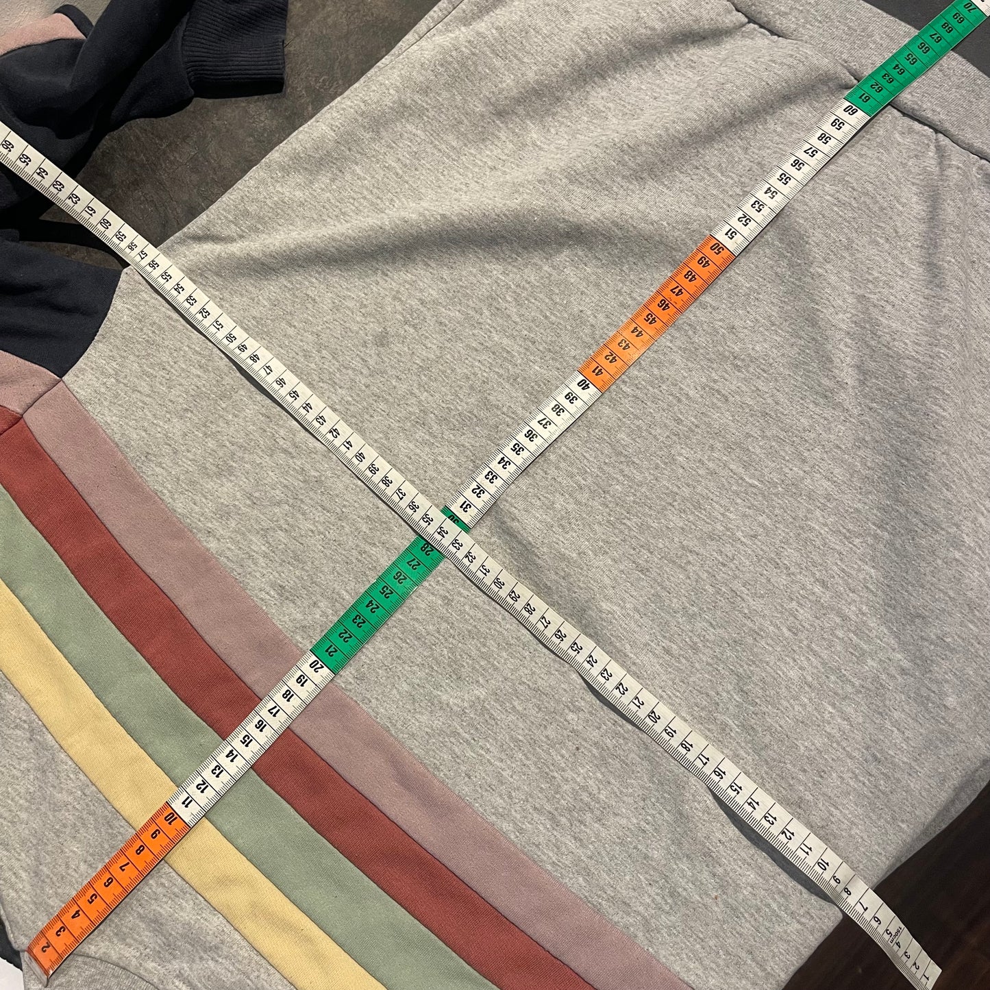 Kaotiko Pullover S / M hellgrau bunt