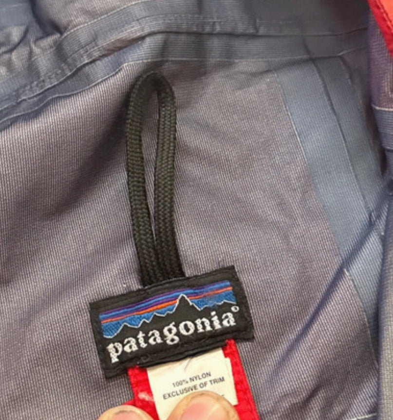 Snowboard Jacke von Patagonia (L Herren) Hardshell rot