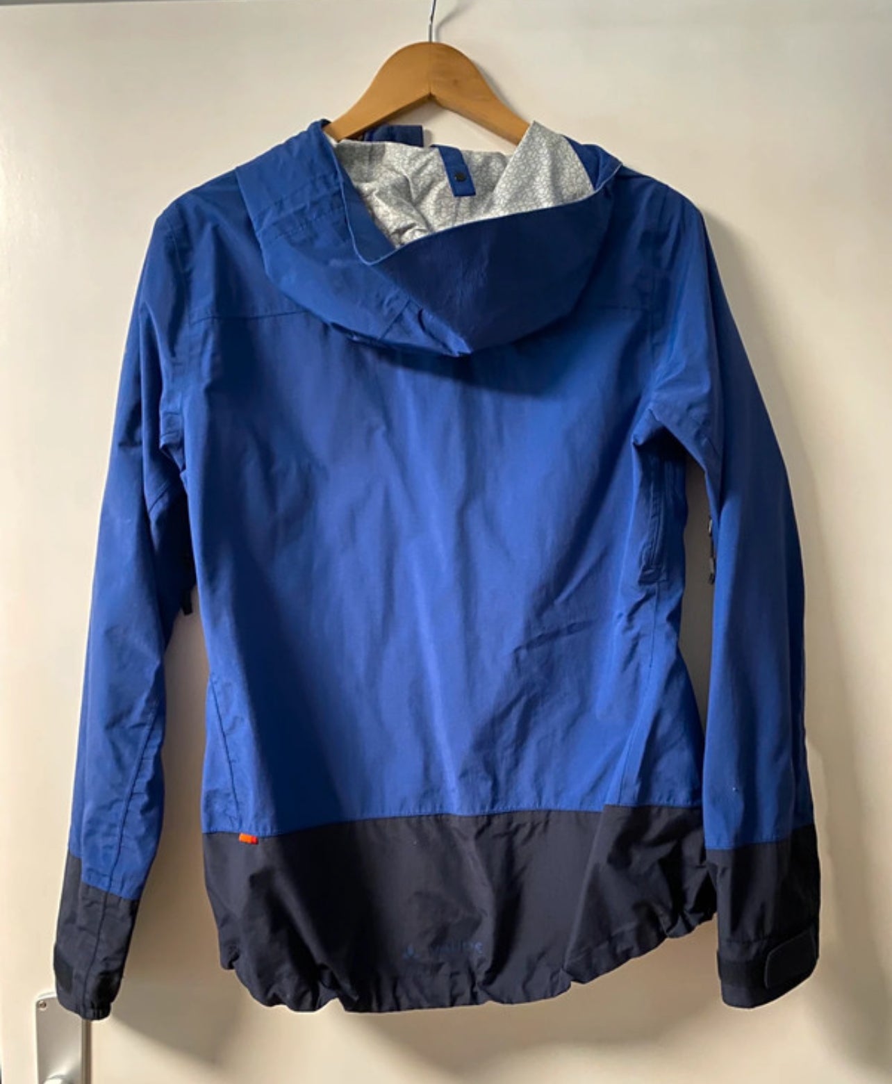Regen Jacke von Vaude (M Damen) dunkelblau Hardshell