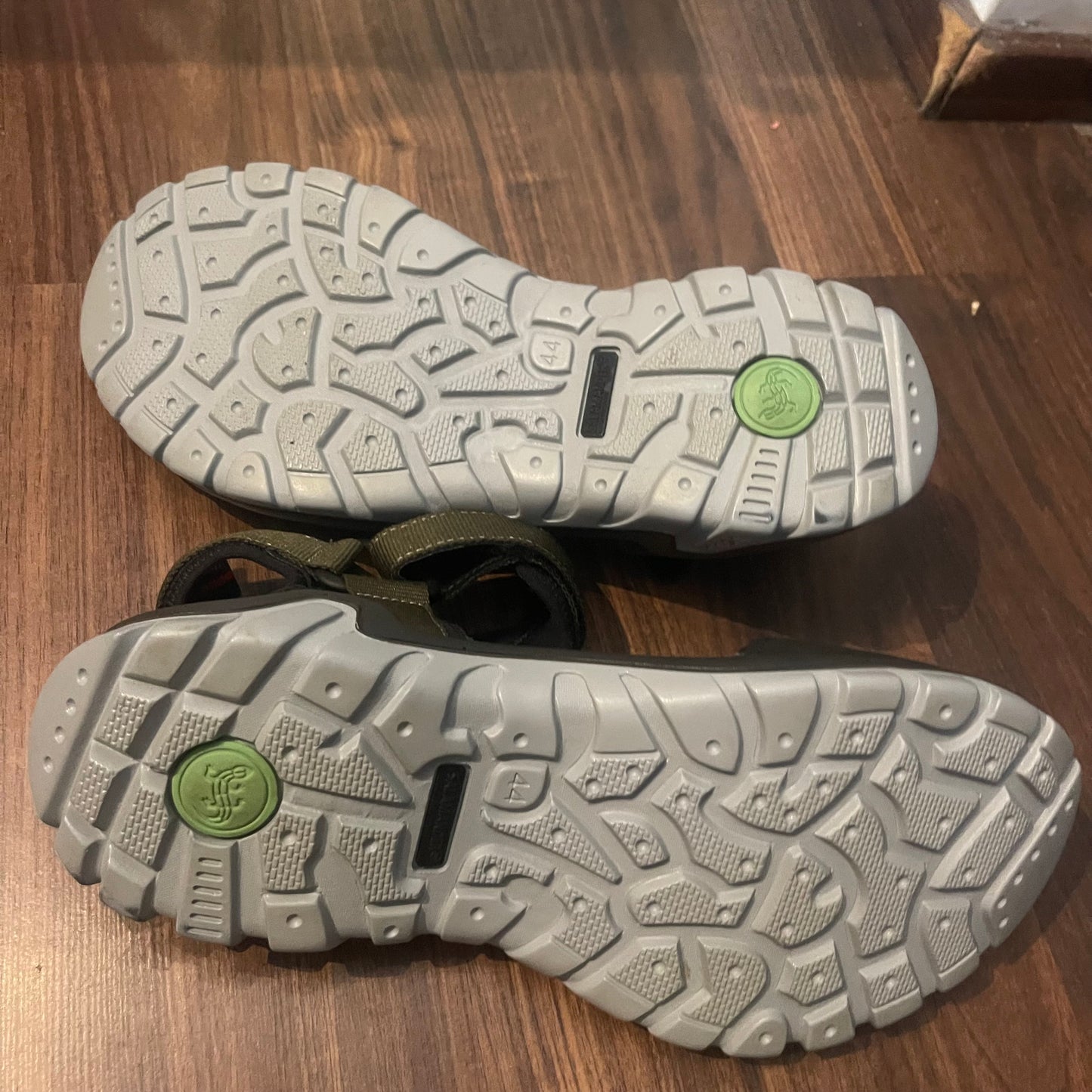 Wander Sandalen 44 Salamander khaki grau