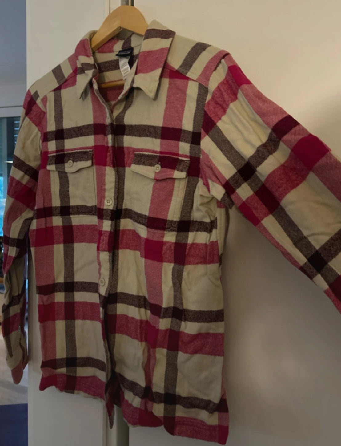 Patagonia Karo Hemd (M Damen) Baumwolle Flannel pink creme kariert