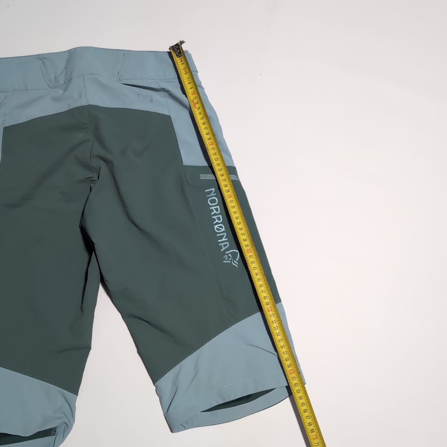 Technische Shorts von Norrøna (S Damen) minz- grün