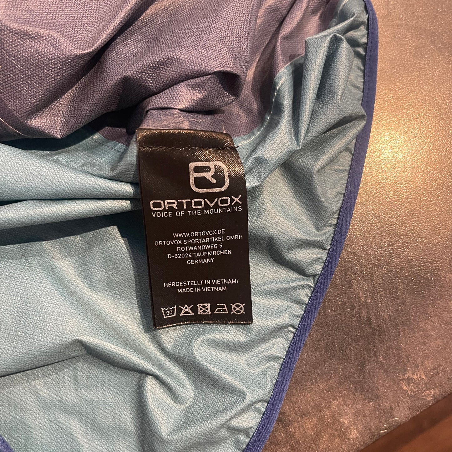 Ultraleichte Regen Jacke Ortovox Merino (M Damen) Hardshell blau