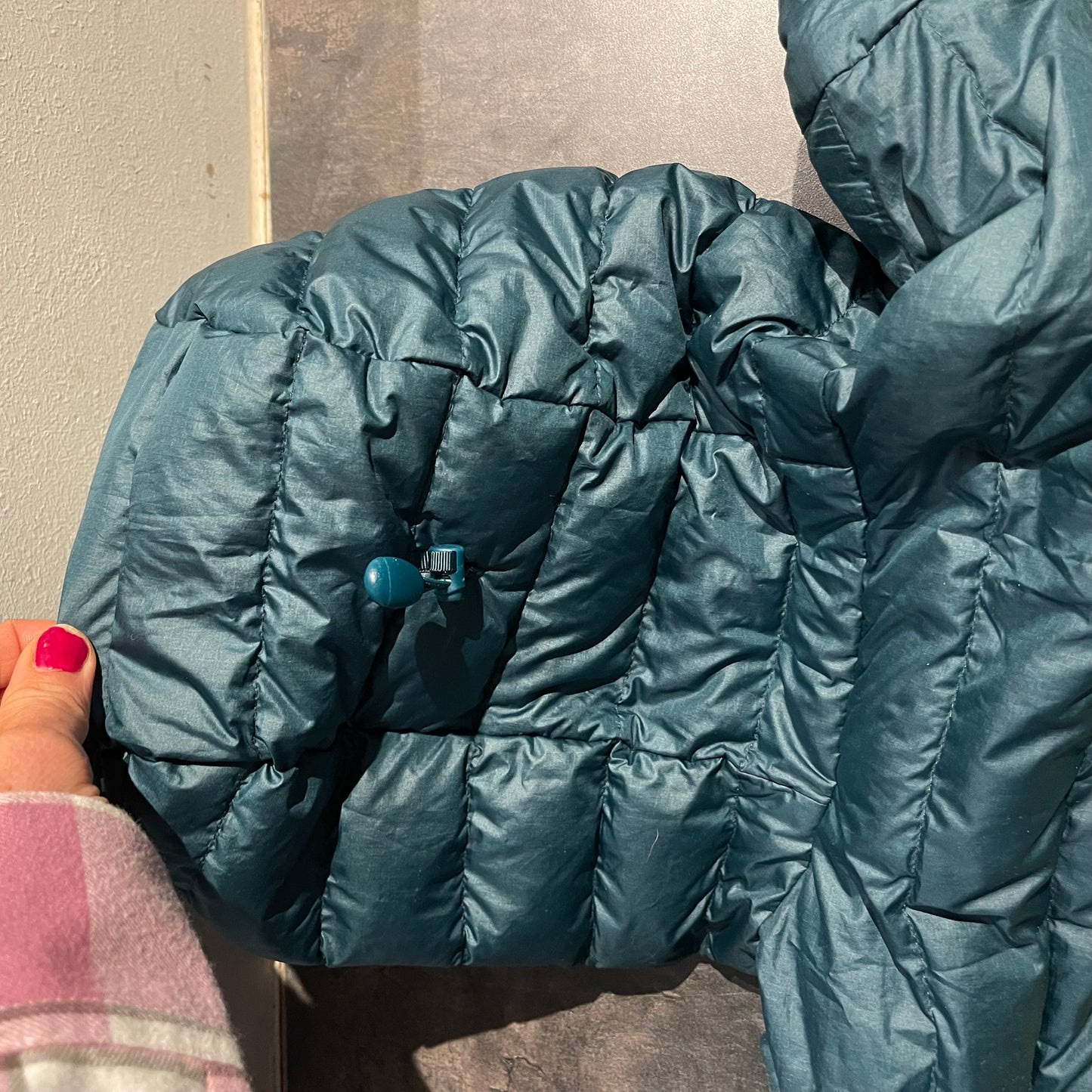 Patagonia Daunen Jacke (Herren S) türkis mit Kapuze
