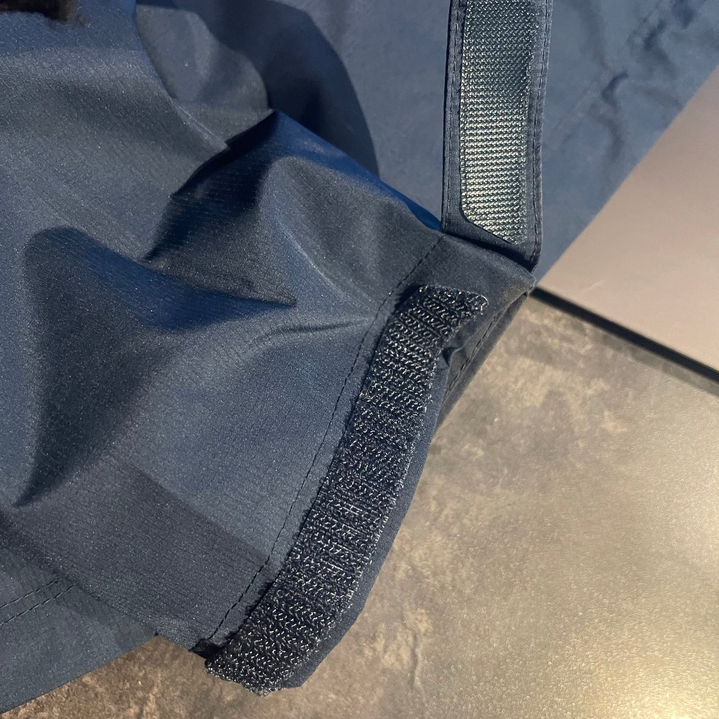 Hardshell Jacke von Haglöfs (L Damen) Proof - dark ocean