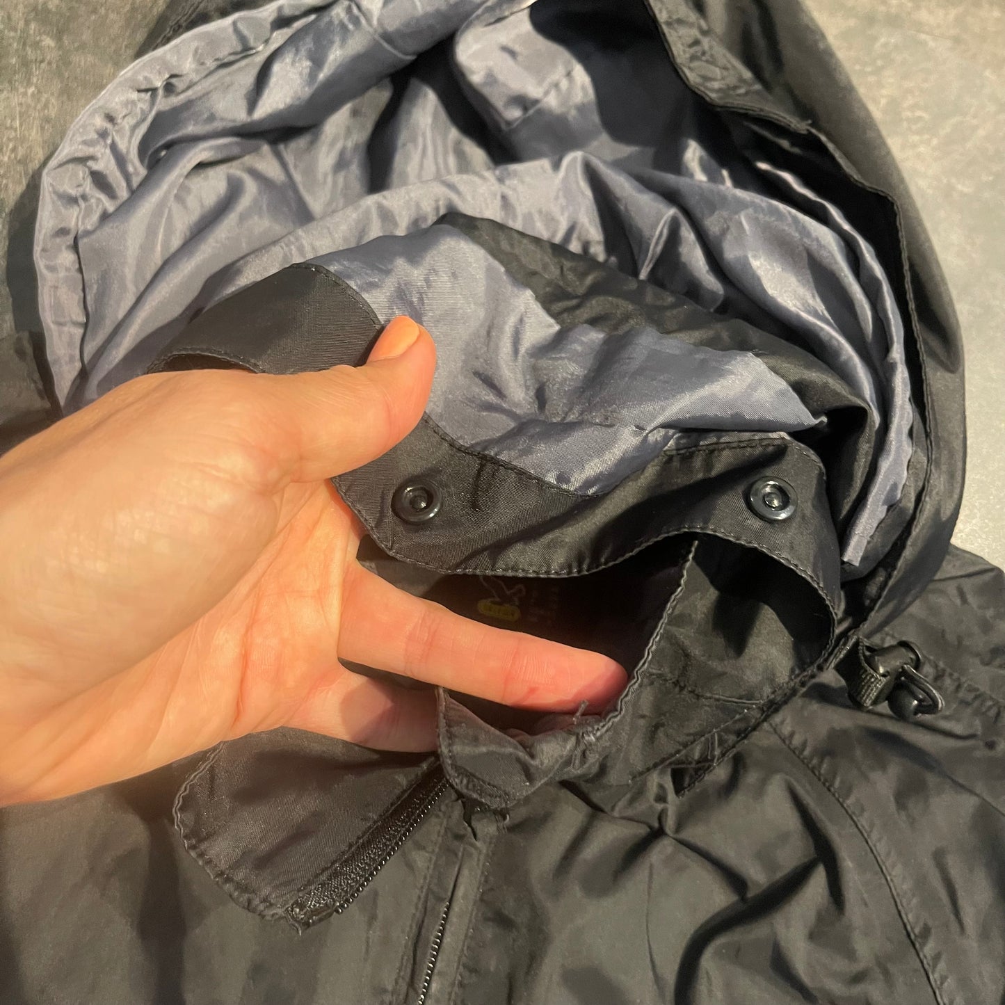 Regen Jacke von Salewa (XS/S Damen) wasser-, winddicht schwarz