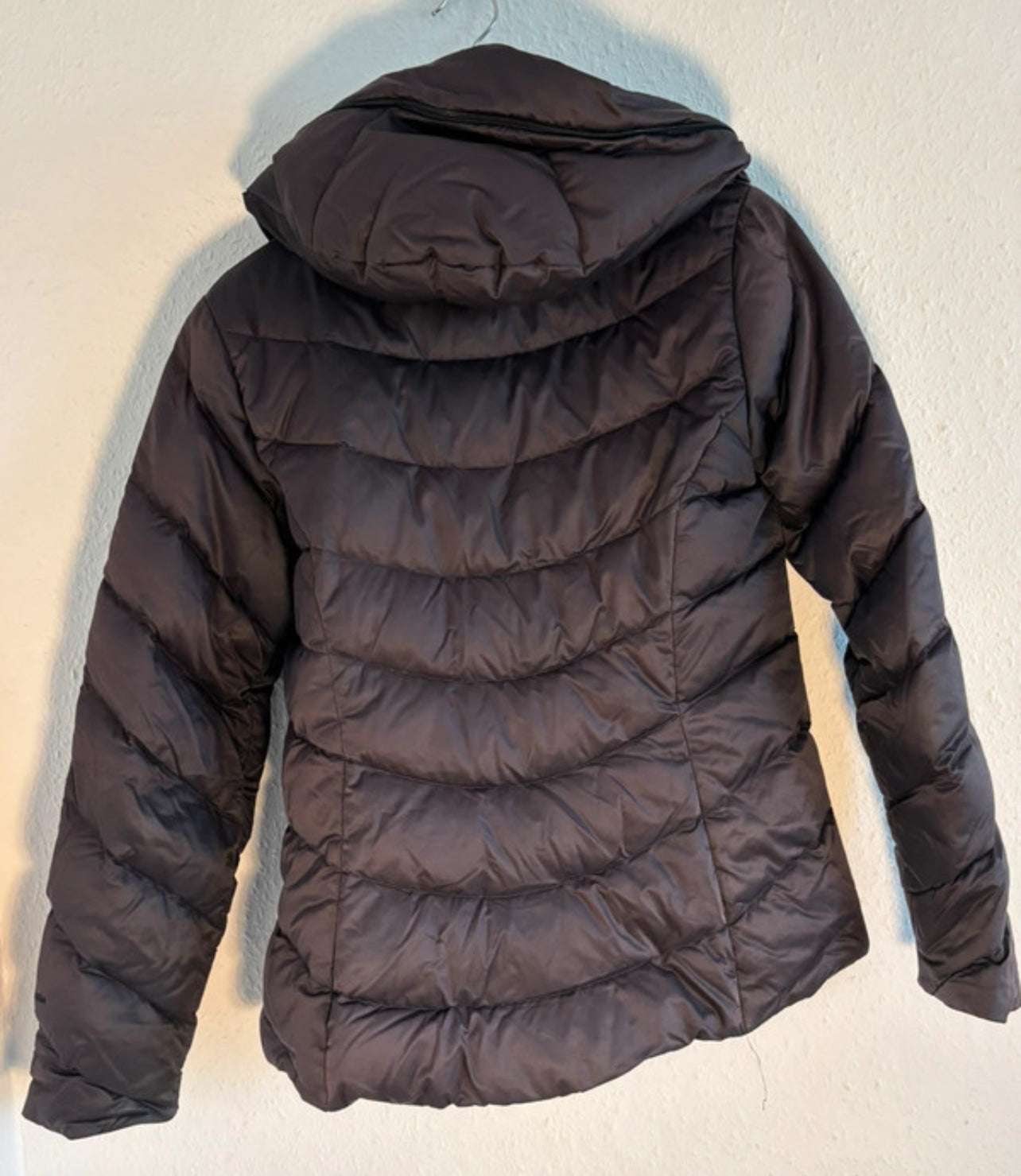 Patagonia Daunen Jacke (XS-S Damen) wasserabweisend Kapuze schwarz
