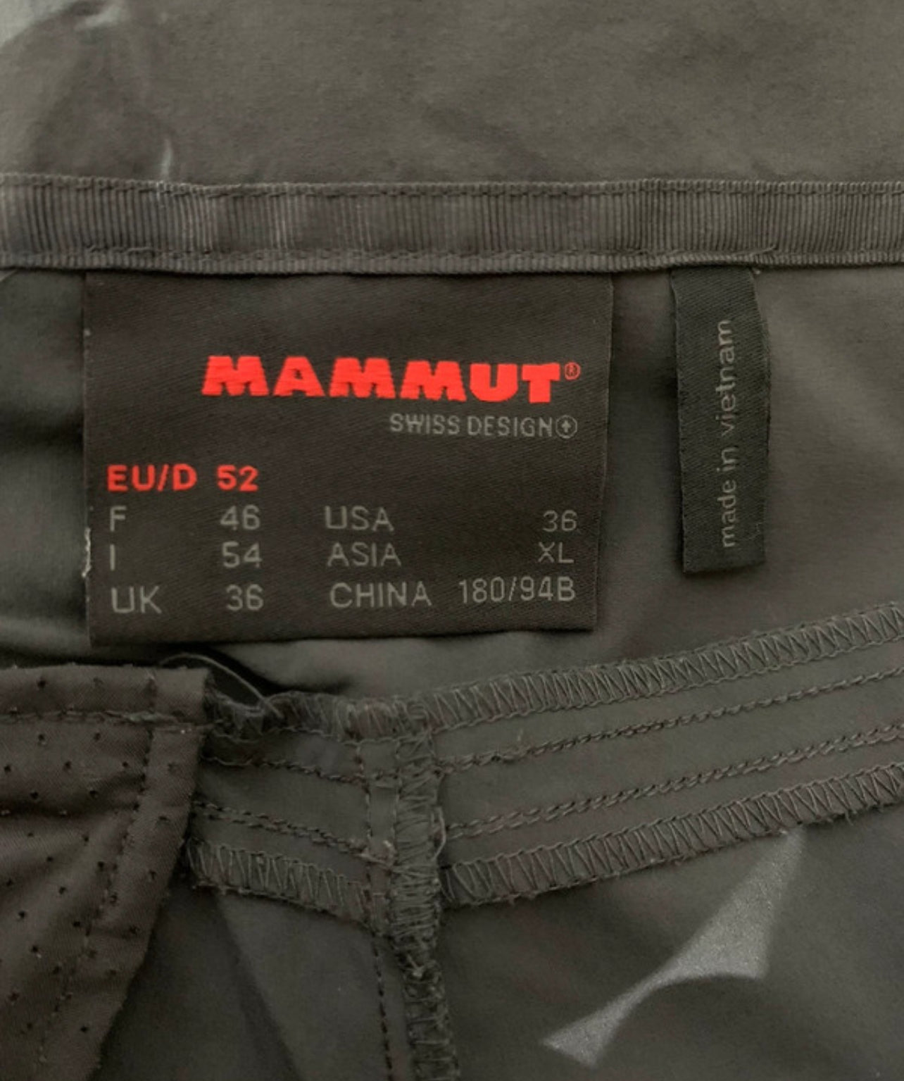 2 in 1 Hose von Mammut (L /XL Herren) Zip-Off wasserabweisend dunkelgrau