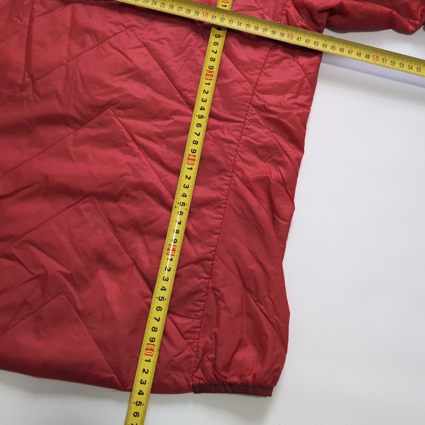 Ultraleichte Isolations Jacke von Haglöfs (S Damen) Kunstdaune rot