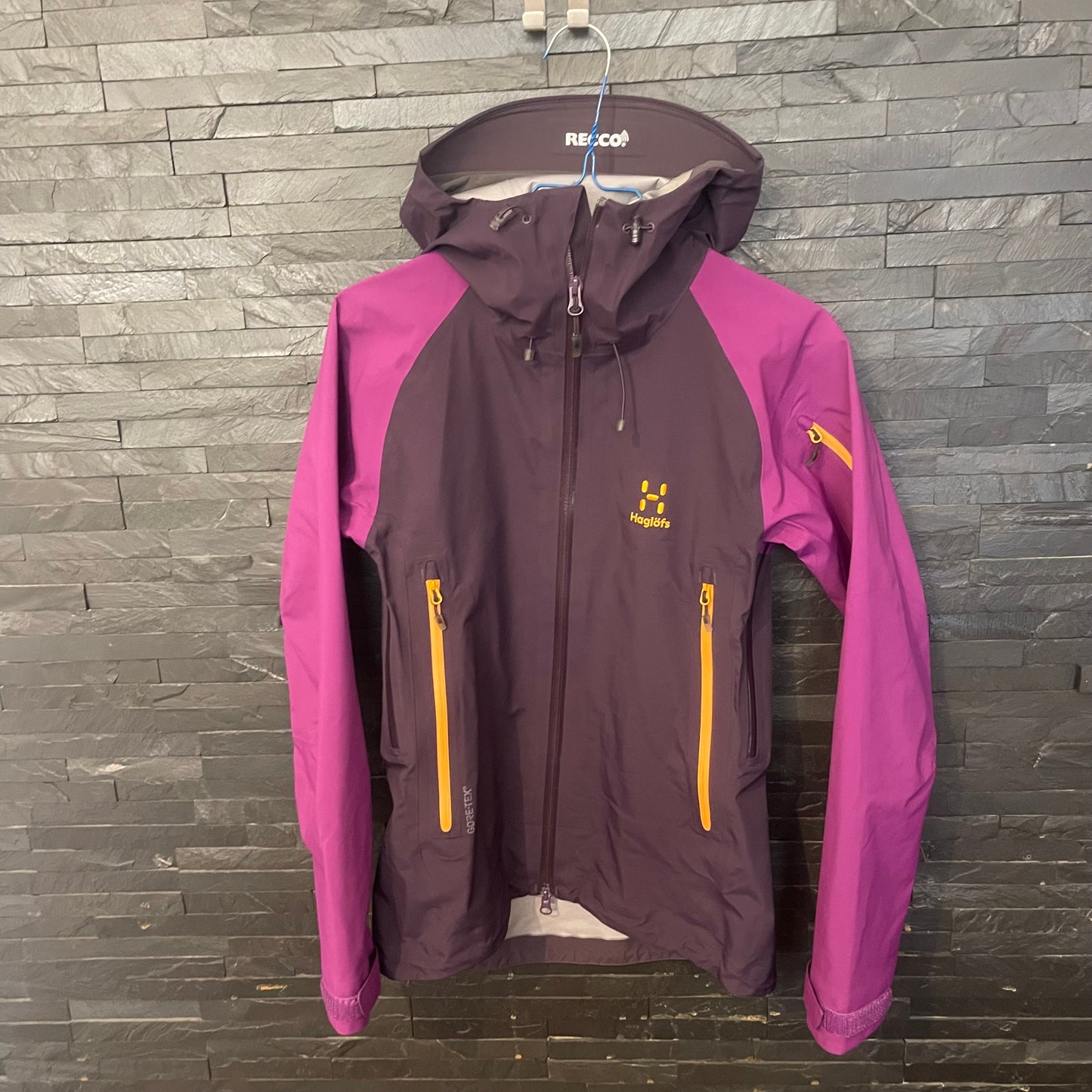 Hardshell Jacke von Haglöfs (XS Damen) Goretex lila