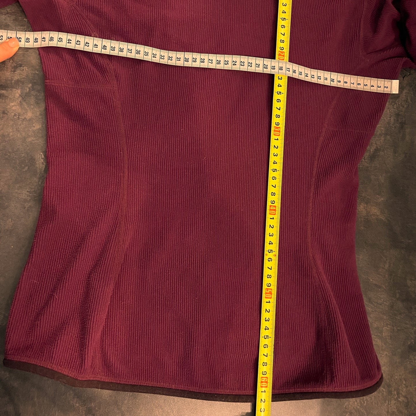 Fleece Jacke von Arcteryx (S Damen) Hoodie Cord Optik Pflaume
