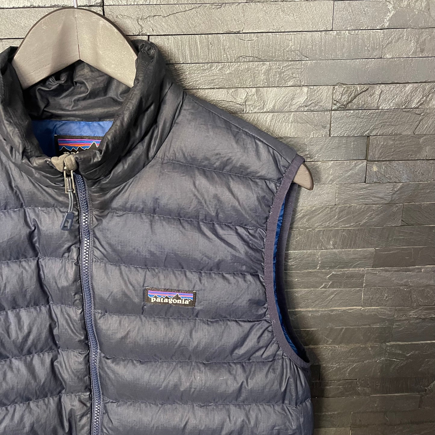 Patagonia Daunen Weste (M Herren) dunkelblau