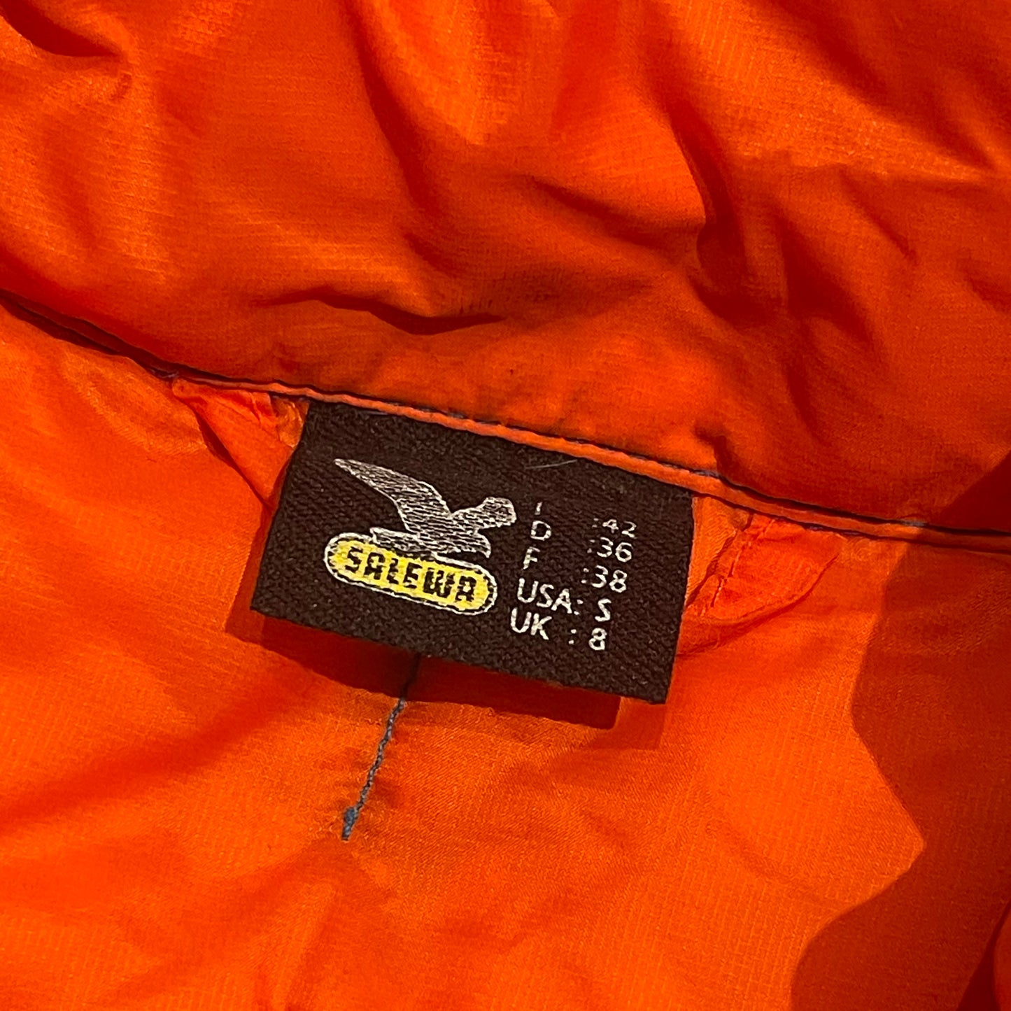 Daunen Jacke Salewa (S Damen) Isolations Steppjacke lila