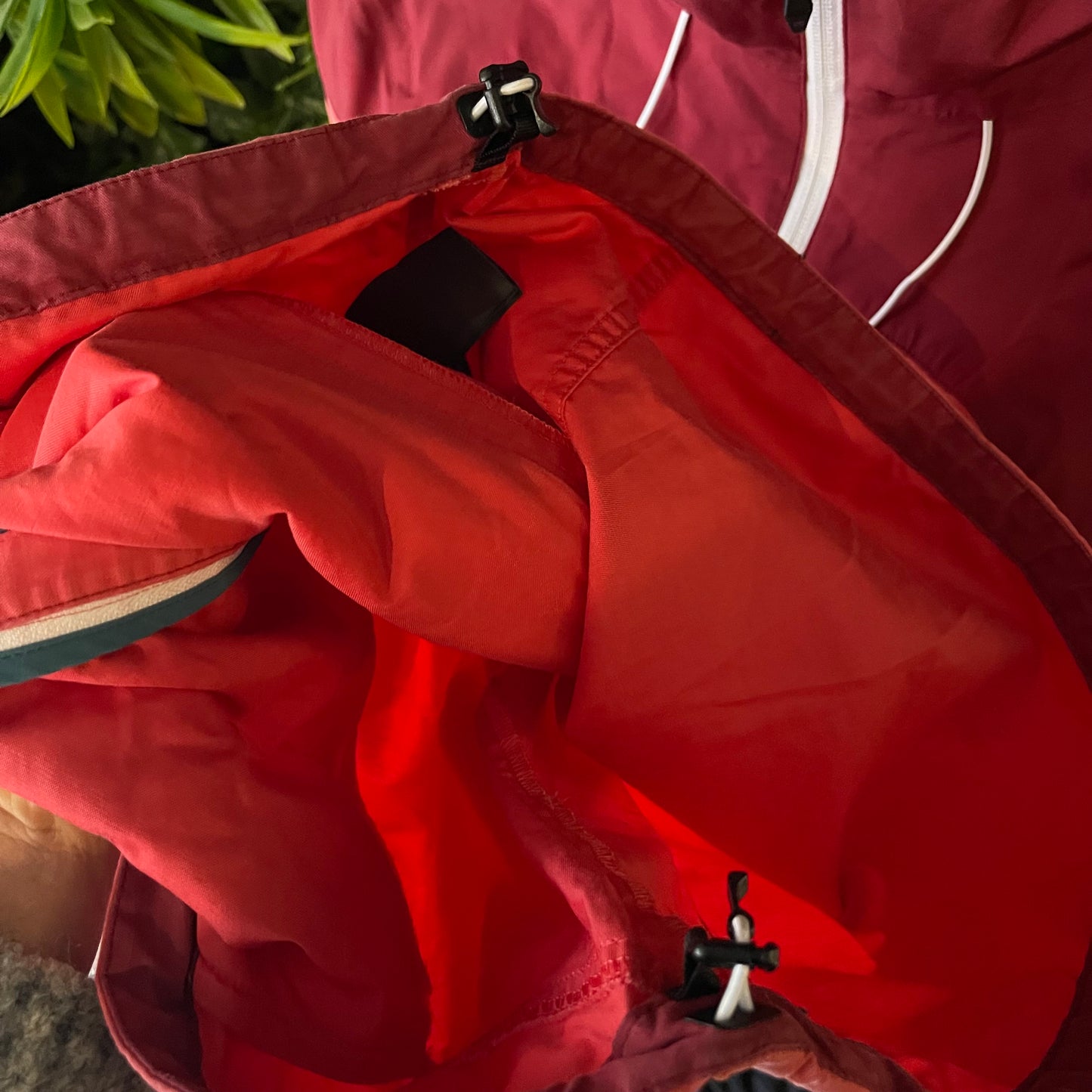 Ortovox Corvara 3L Jacke (M Damen) atmungsaktiv rosa-bordeaux