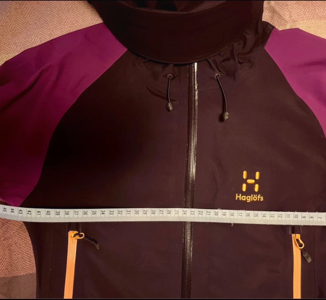 Hardshell Jacke von Haglöfs (XS Damen) Goretex lila