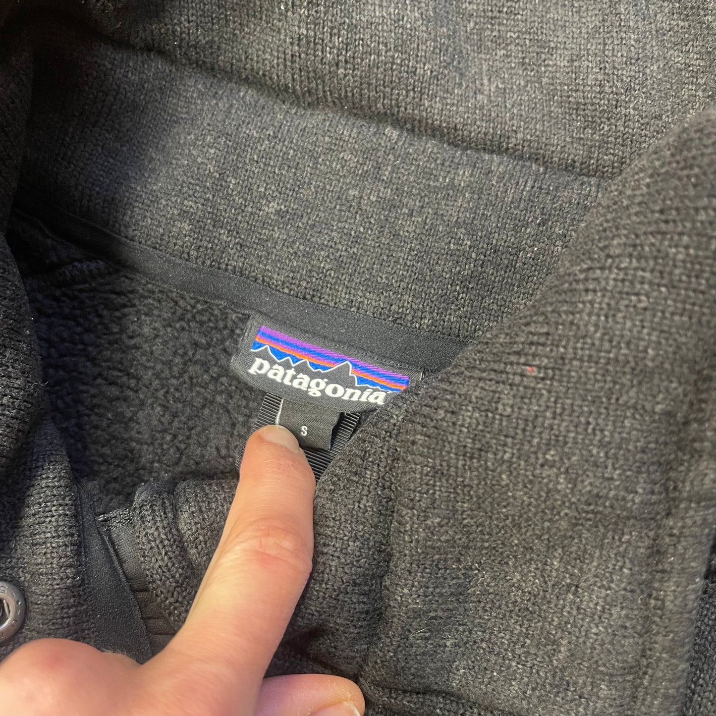 Kurzer Mantel Patagonia (XS / S Damen) Parka mit Strickoptik schwarz