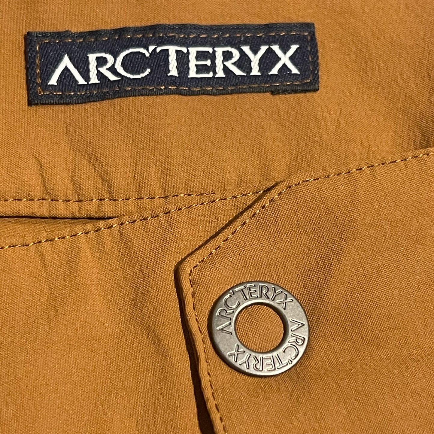 Leichte Wander Hose von Arcteryx (XL Damen) Ocker braun