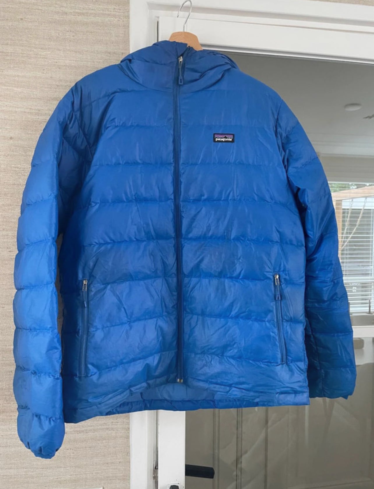 Daunen Jacke von Patagonia (M Herren ) blau mit Kapuze