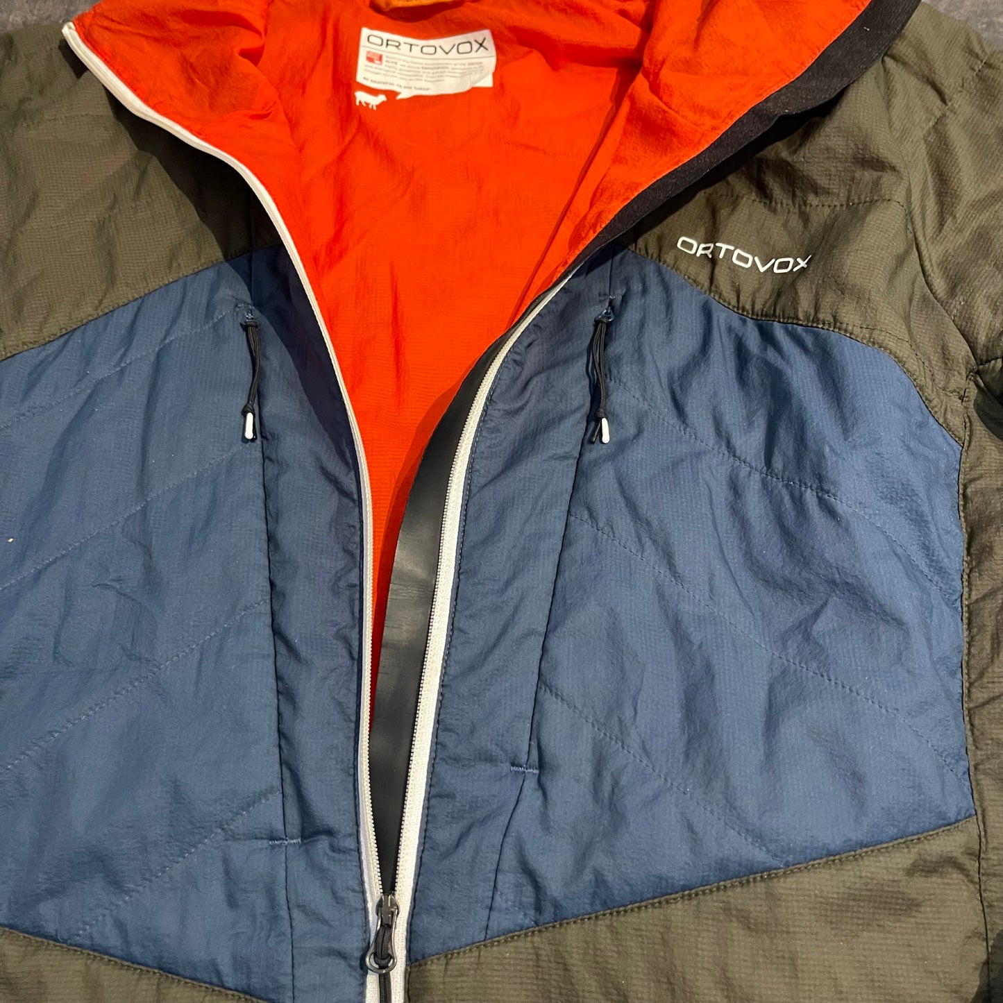 Isolations Jacke Ortovox (M Herren) Swisswool dunkelgrün blau
