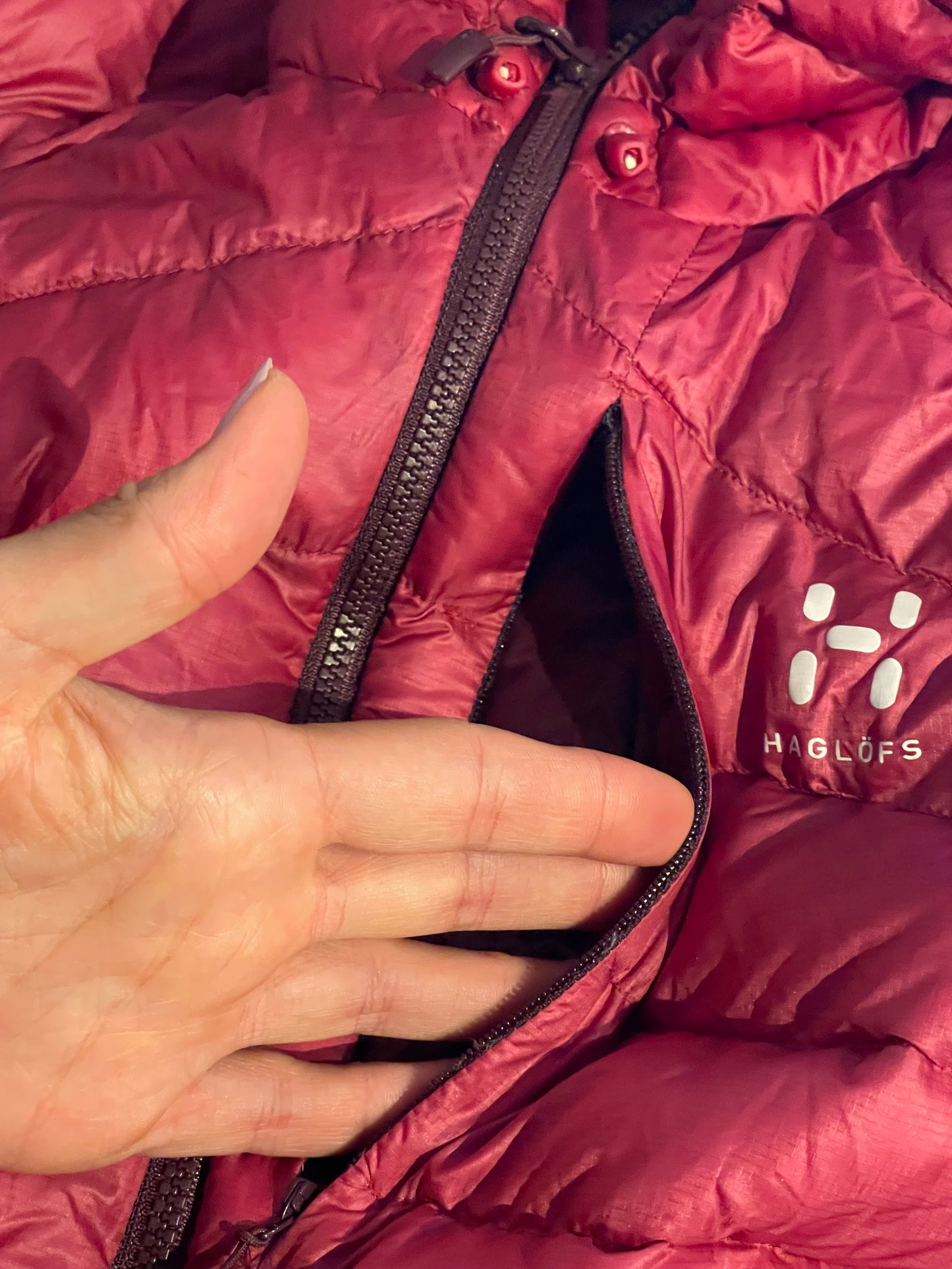 Daunen Jacke von Haglöfs (L Damen) Steppjacke mit Kapuze beerenfarbig