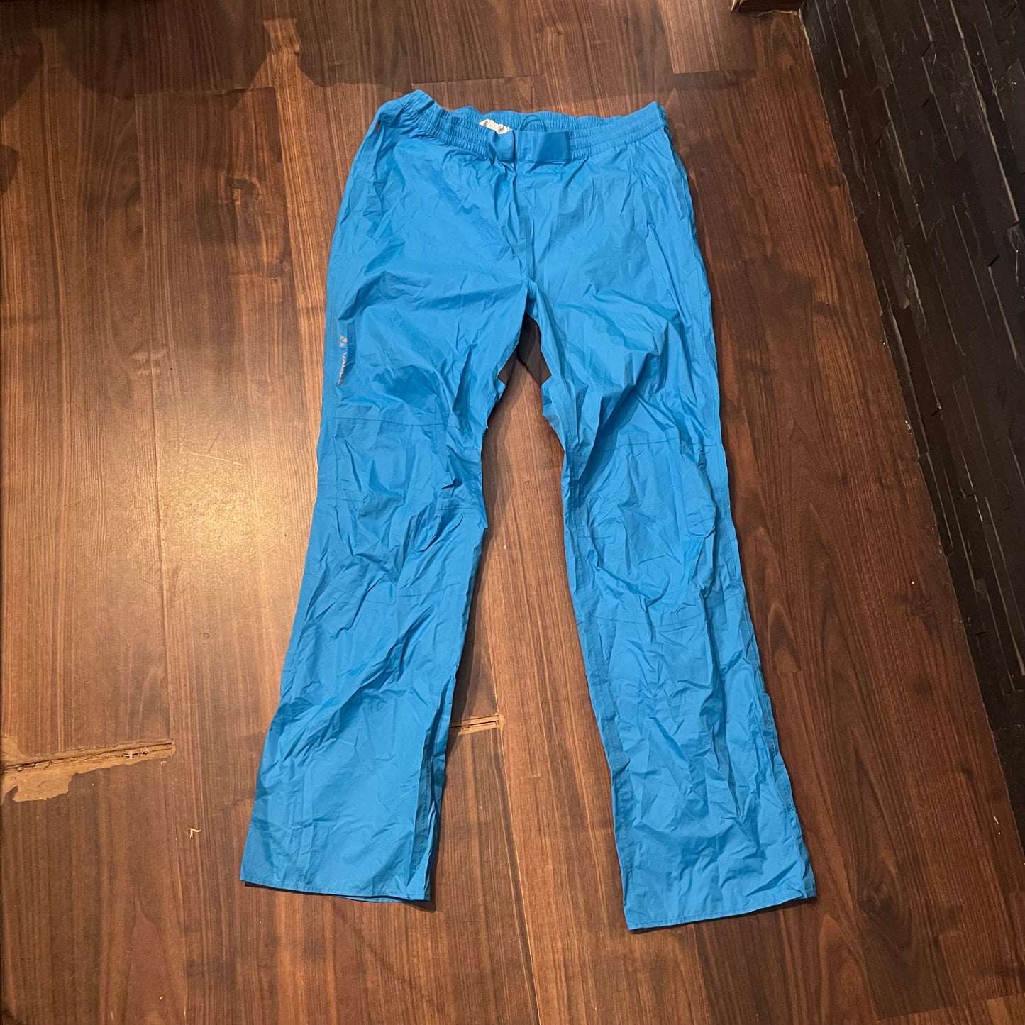 Rad Regenhose von Vaude (L / XL Damen) Hardshell Hose blau