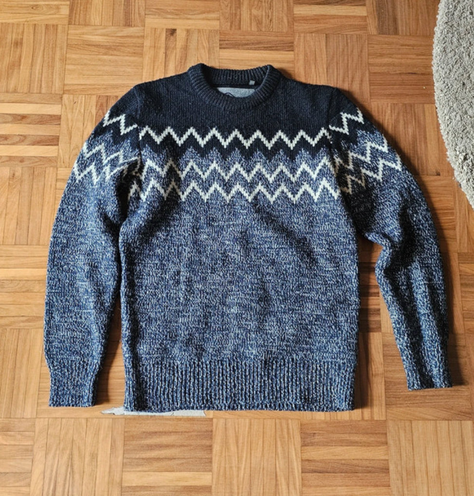 Dunkelblauer Pullover (Herren M) von Superdry mit Wolle
