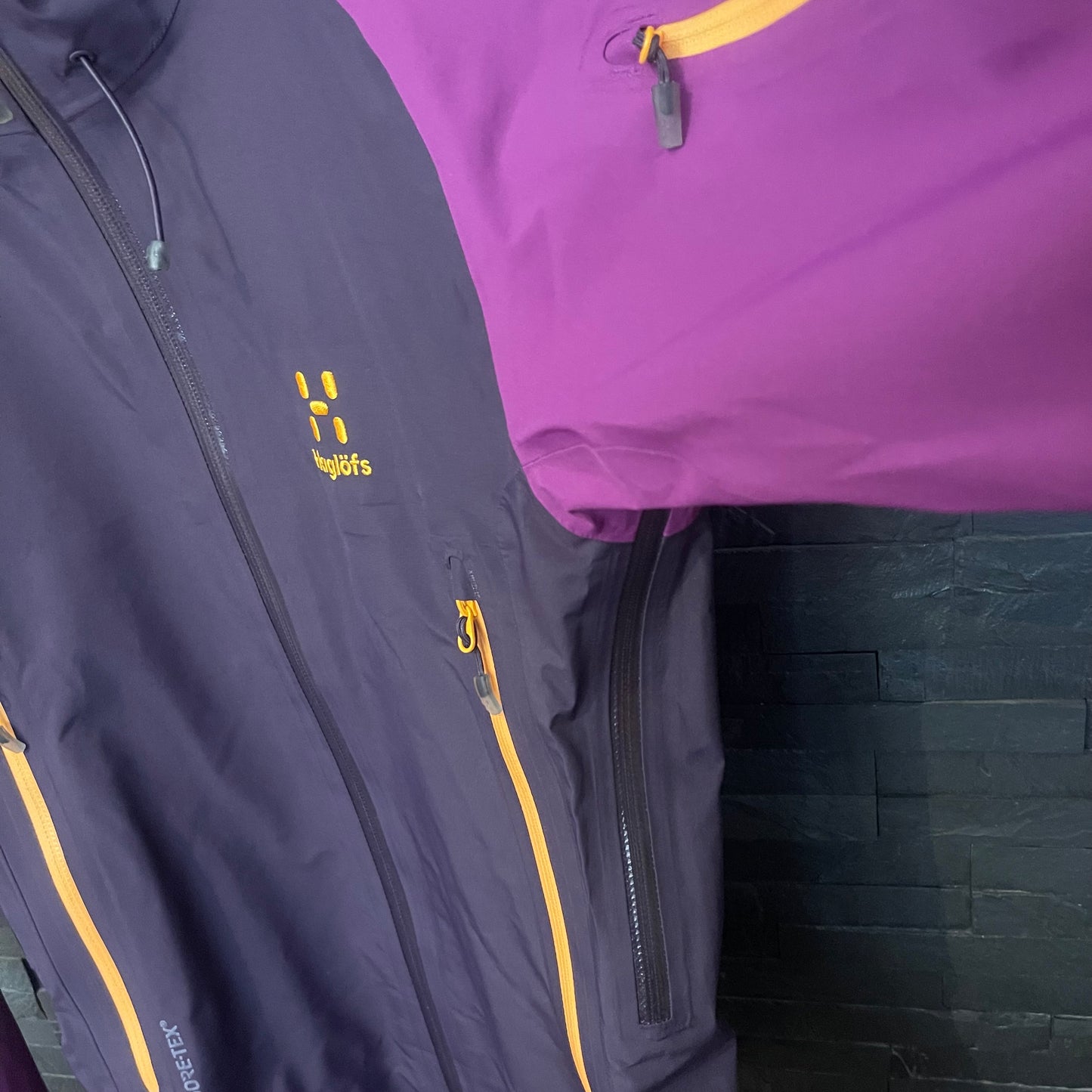 Hardshell Jacke von Haglöfs (XS Damen) Goretex lila