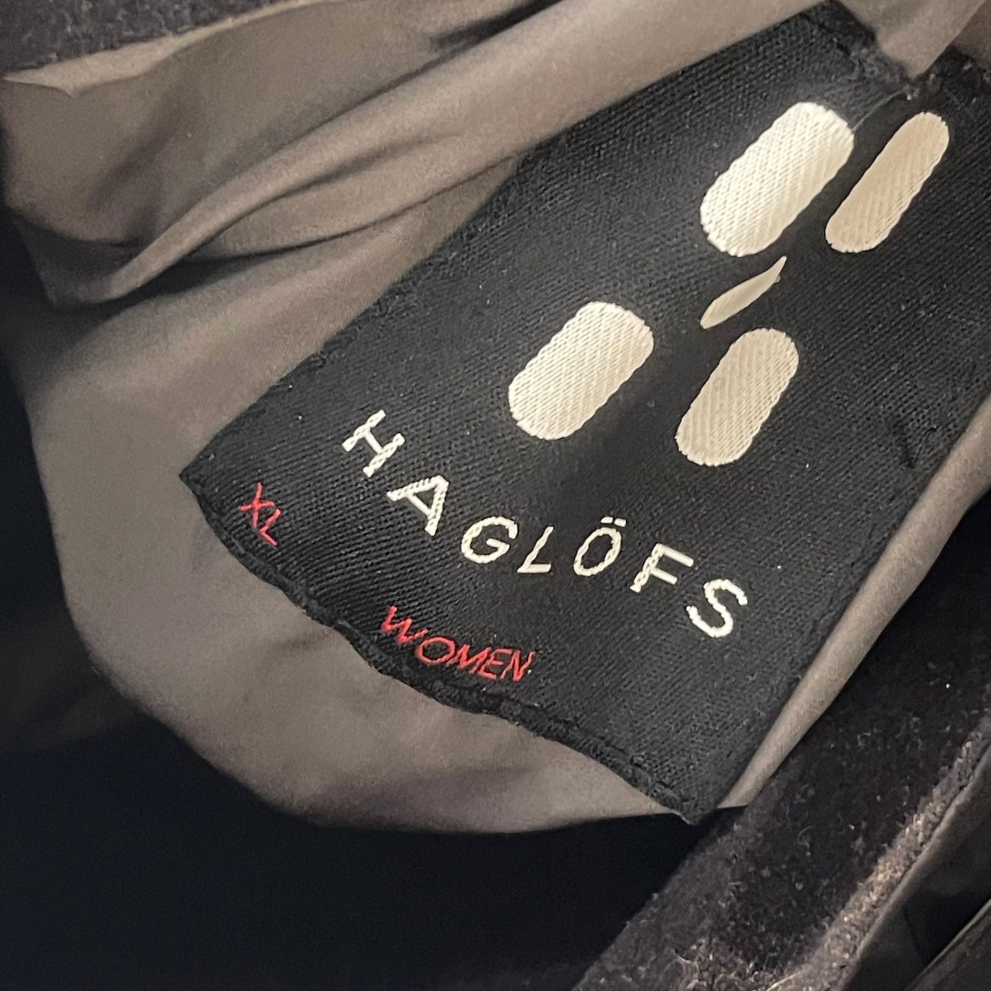 Waterproof Jacke von Haglöfs (L / XL Damen) schwarz