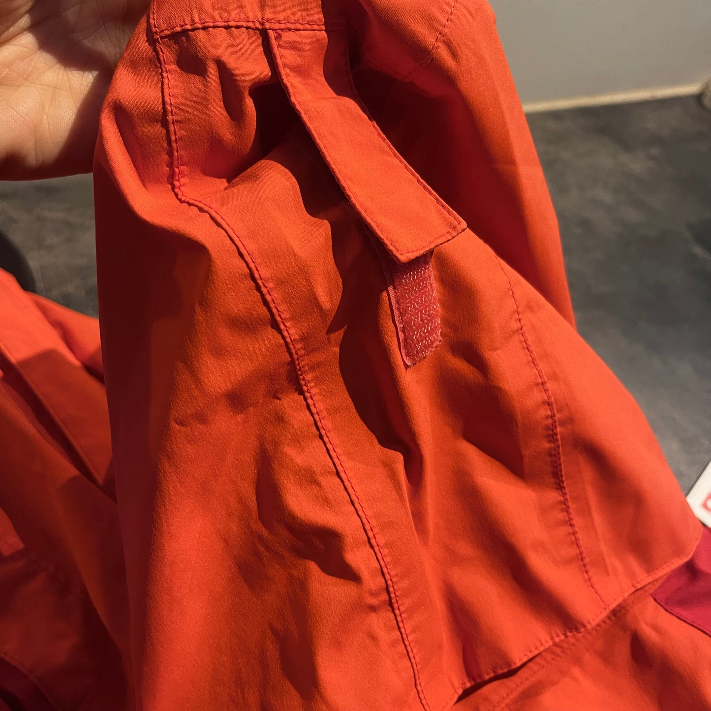 Regen Jacke von Vaude (M Damen) korallenrot Hardshell